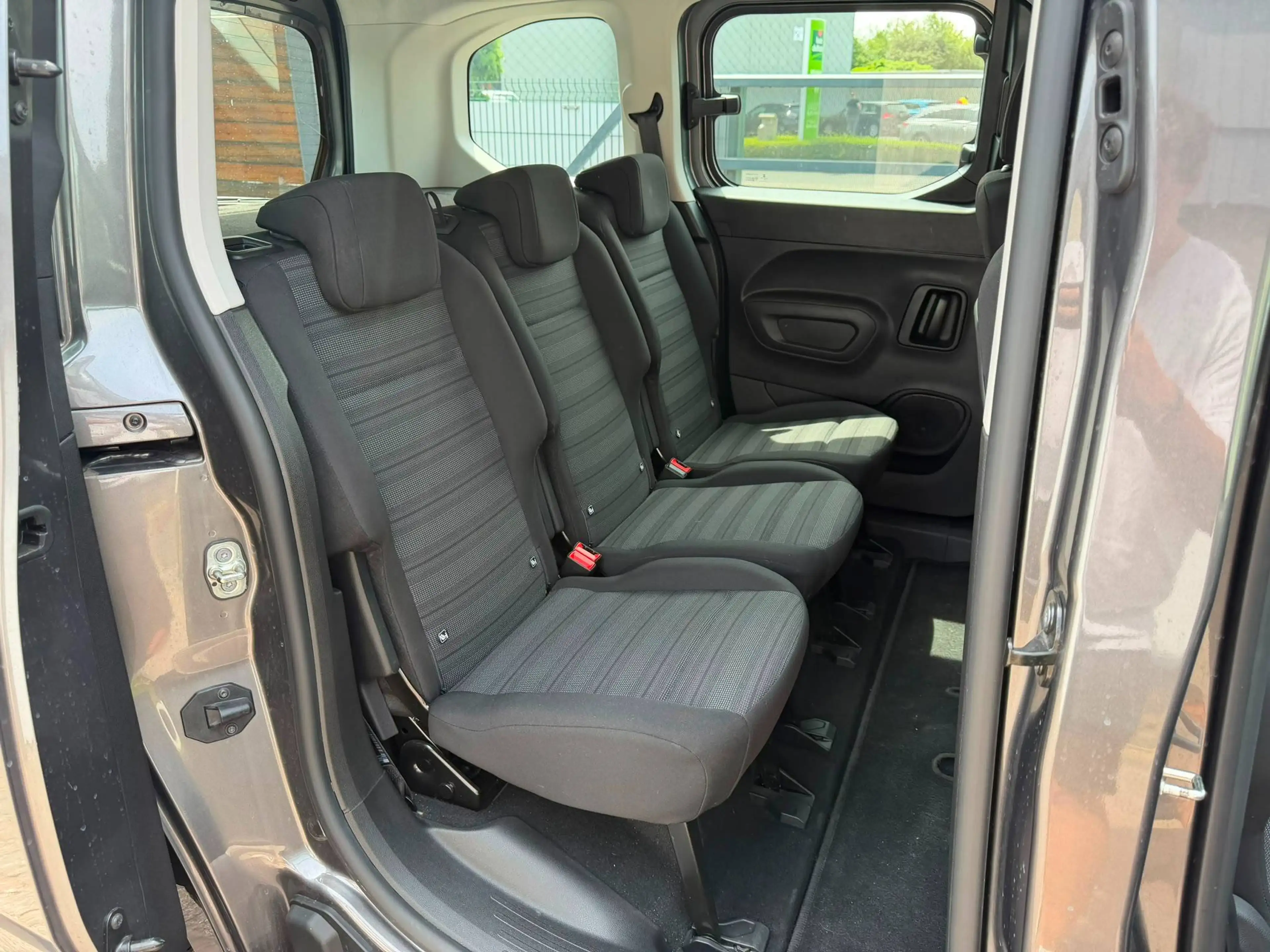 Opel Combo Life 5ZITPL * 1.2BENZ * 2 SCHUIFDEUREN * AUT AIRCO * CAMERA * GPS — photo 14