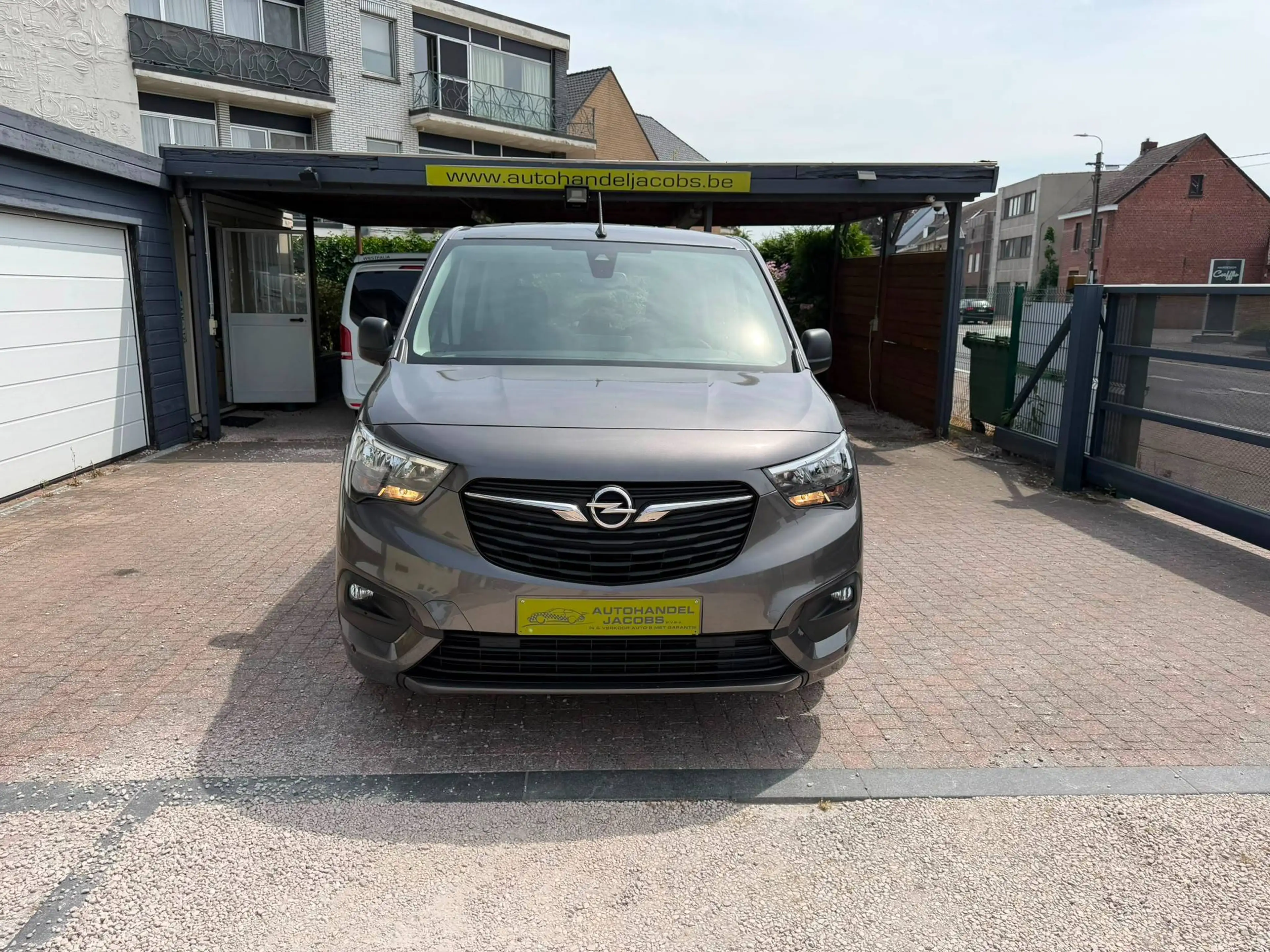 Opel Combo Life 5ZITPL * 1.2BENZ * 2 SCHUIFDEUREN * AUT AIRCO * CAMERA * GPS — photo 6