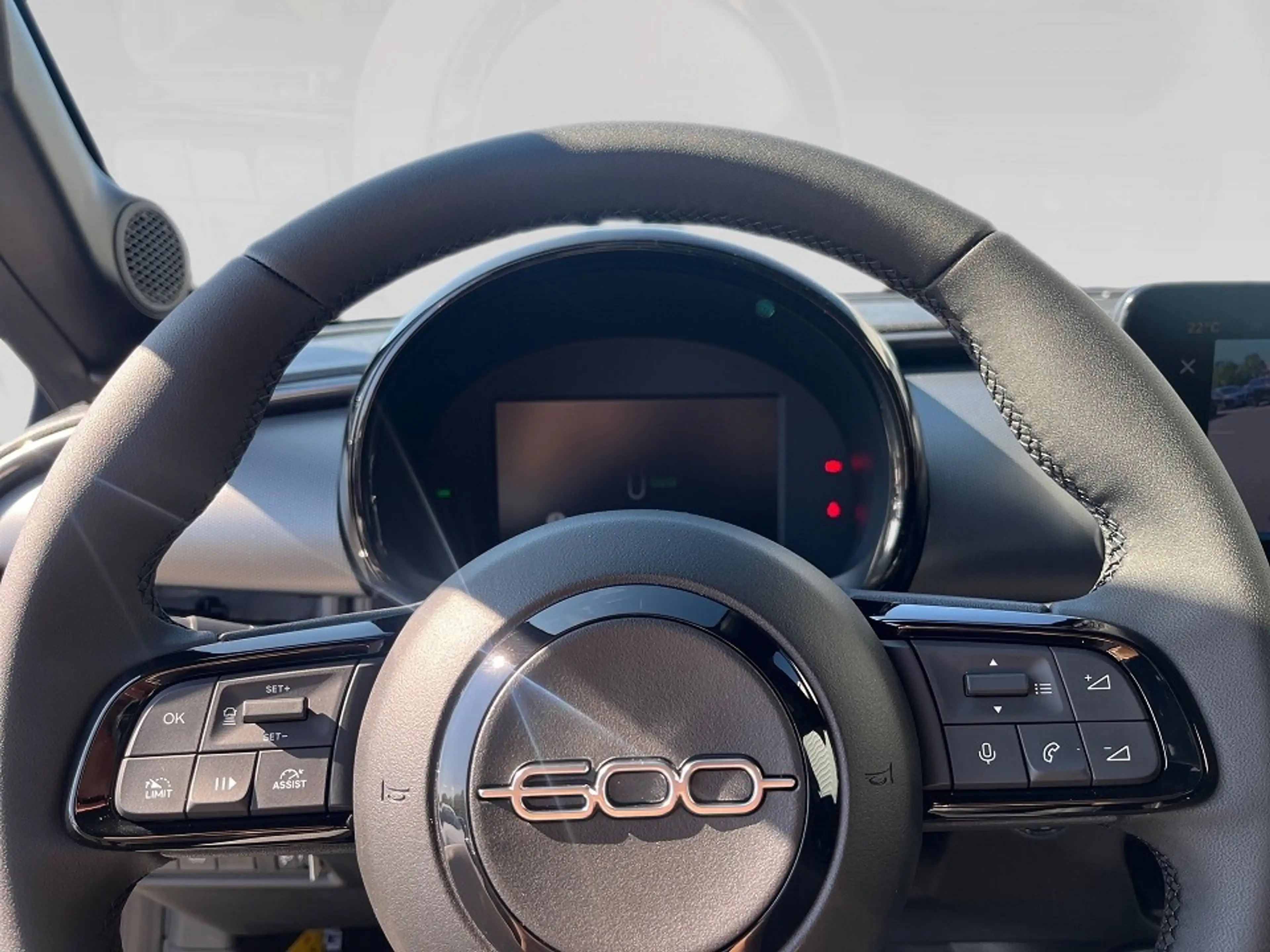 Fiat 600e SPORT — photo 15