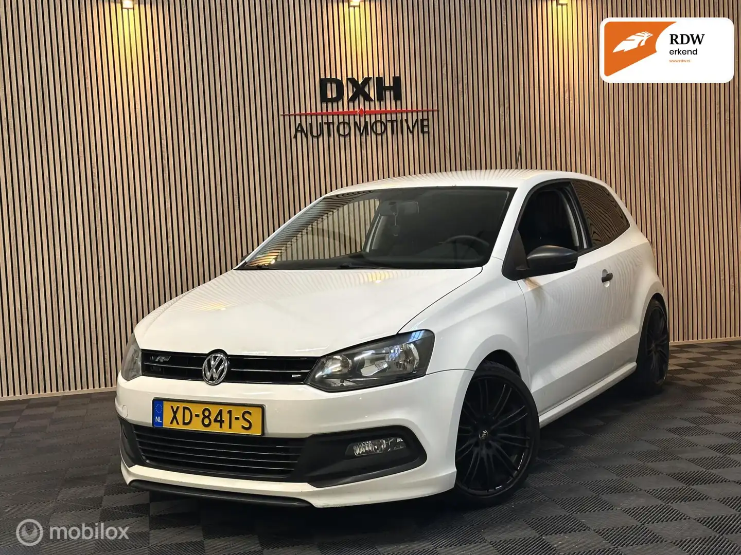 Volkswagen Polo 1.2 R-Line APK26/8/26 CARPLAY AIRCO BLUETH Wit - 1