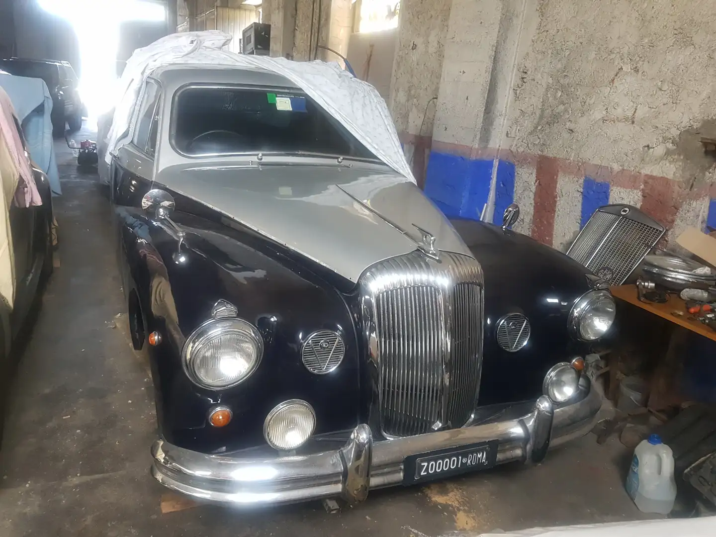 Daimler Major Majestic Gri - 1