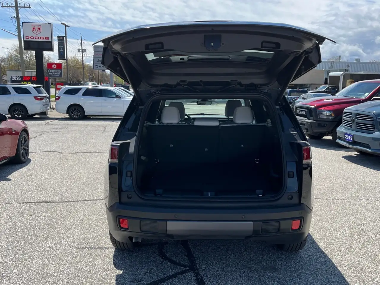 Jeep Cherokee photo Jeep Cherokee