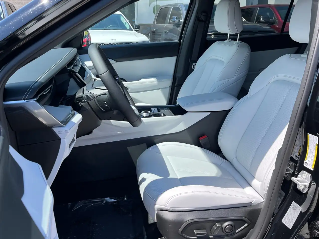 Jeep Cherokee photo Jeep Cherokee
