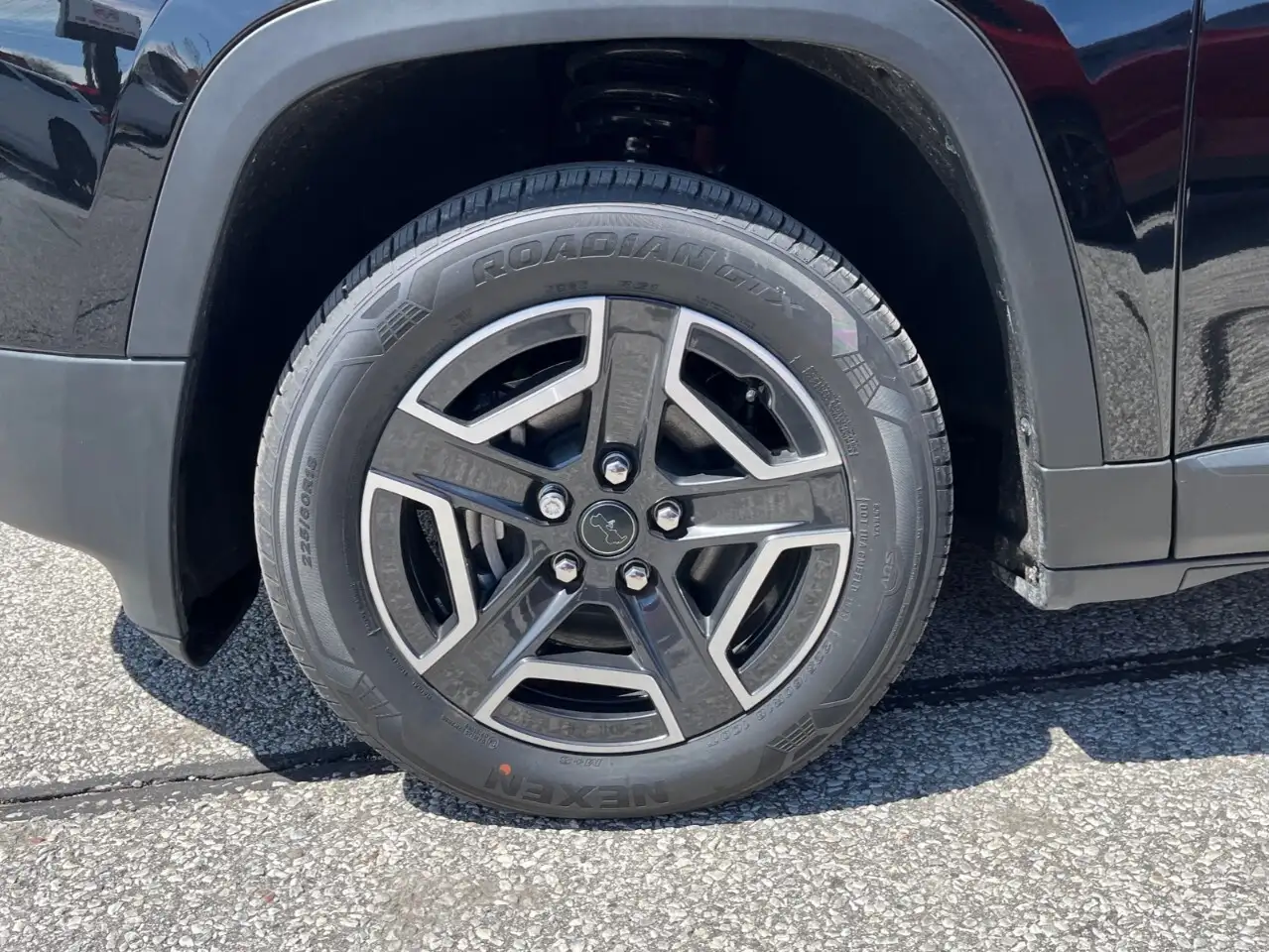 Jeep Cherokee photo Jeep Cherokee