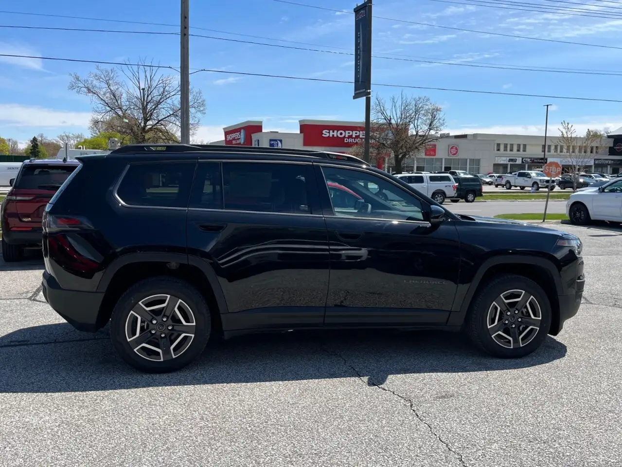 Jeep Cherokee photo Jeep Cherokee
