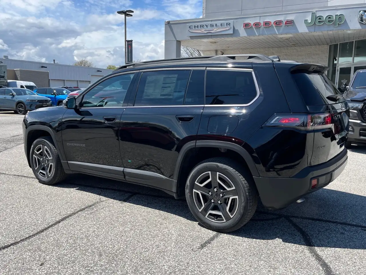 Jeep Cherokee photo Jeep Cherokee