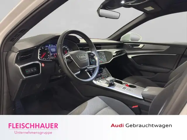 Audi A6 view 10