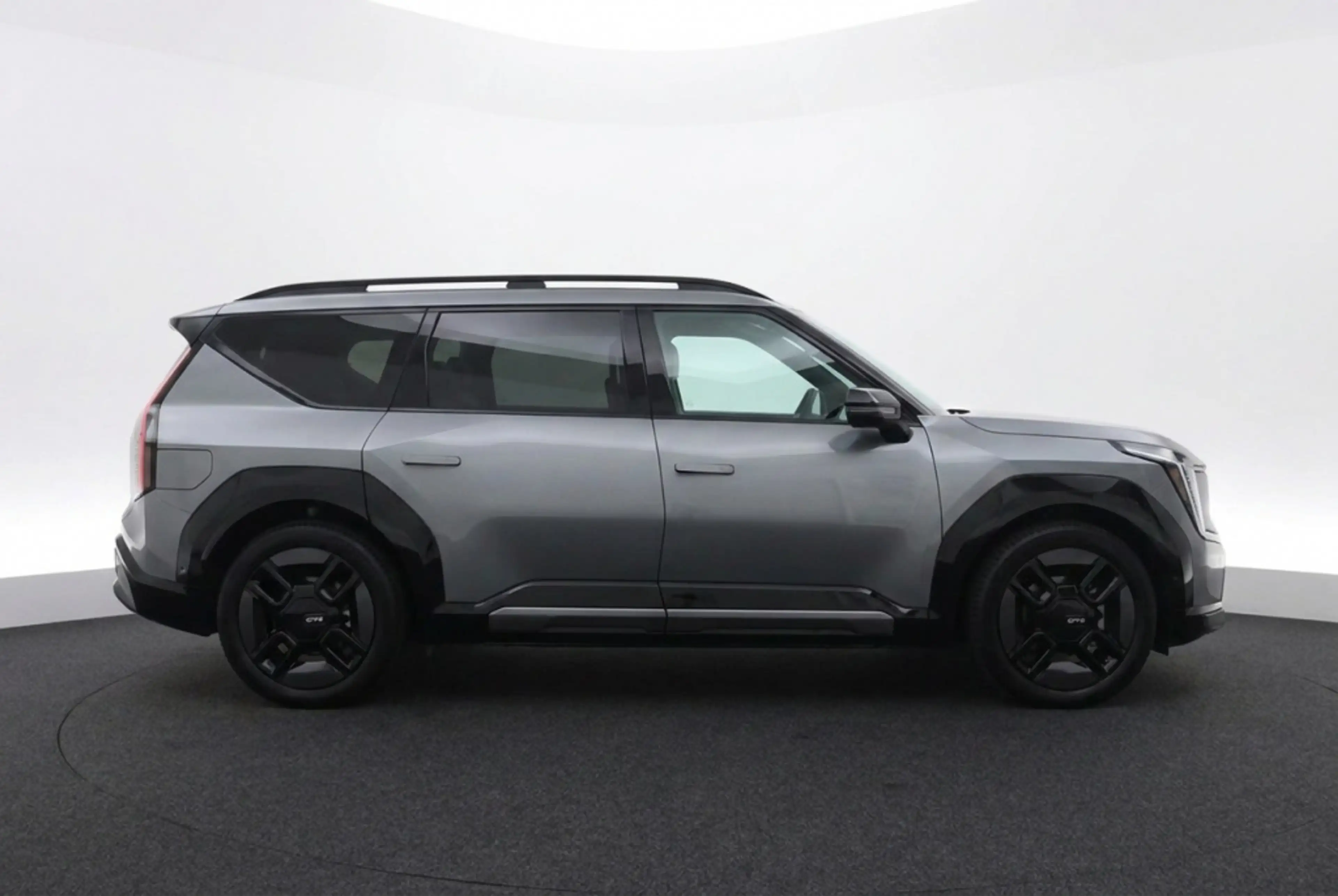 Kia EV9 99,8kWh GT-Line Launch Edition 4WD Pano l 360 l HU — photo 4