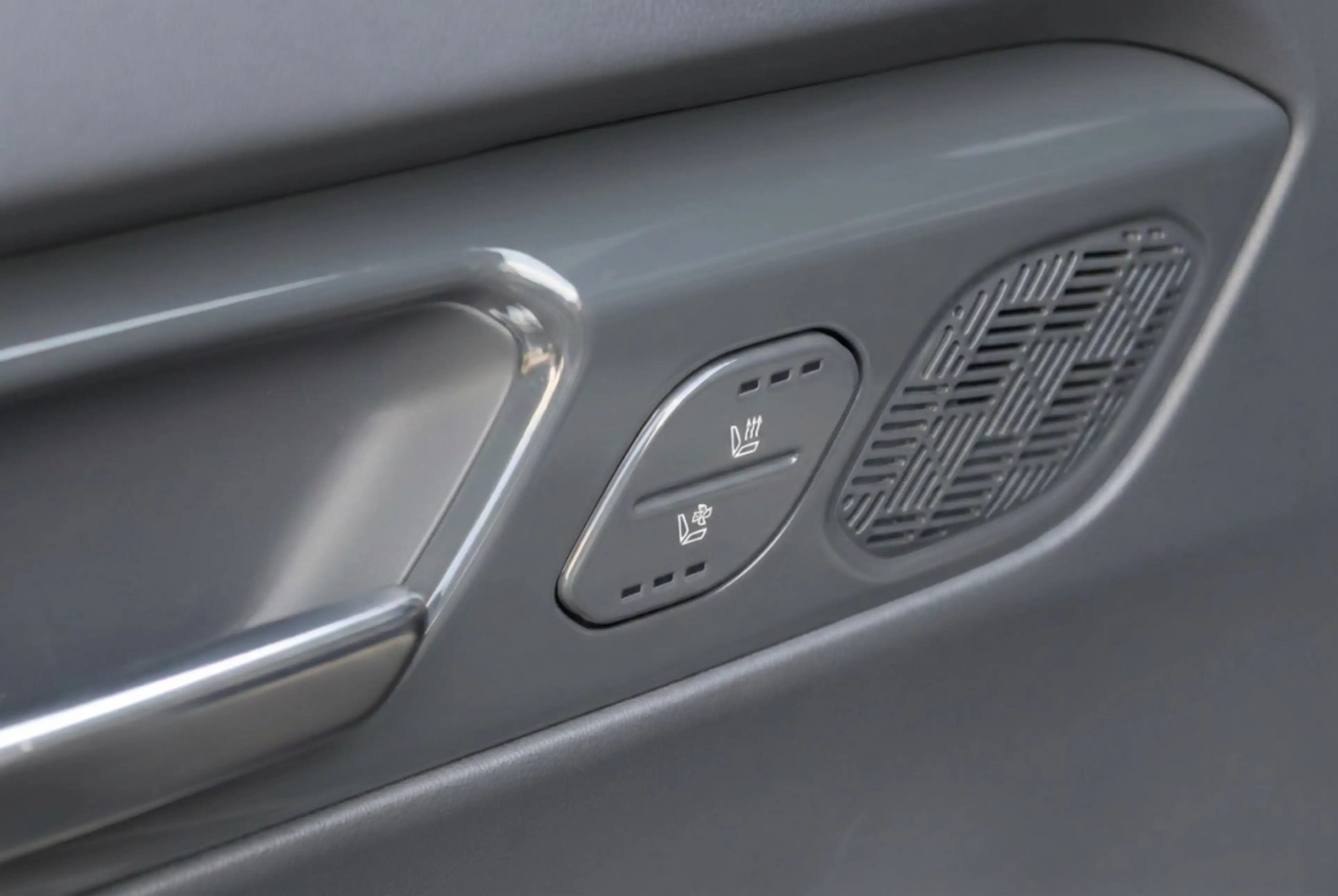 Kia EV9 99,8kWh GT-Line Launch Edition 4WD Pano l 360 l HU — photo 13
