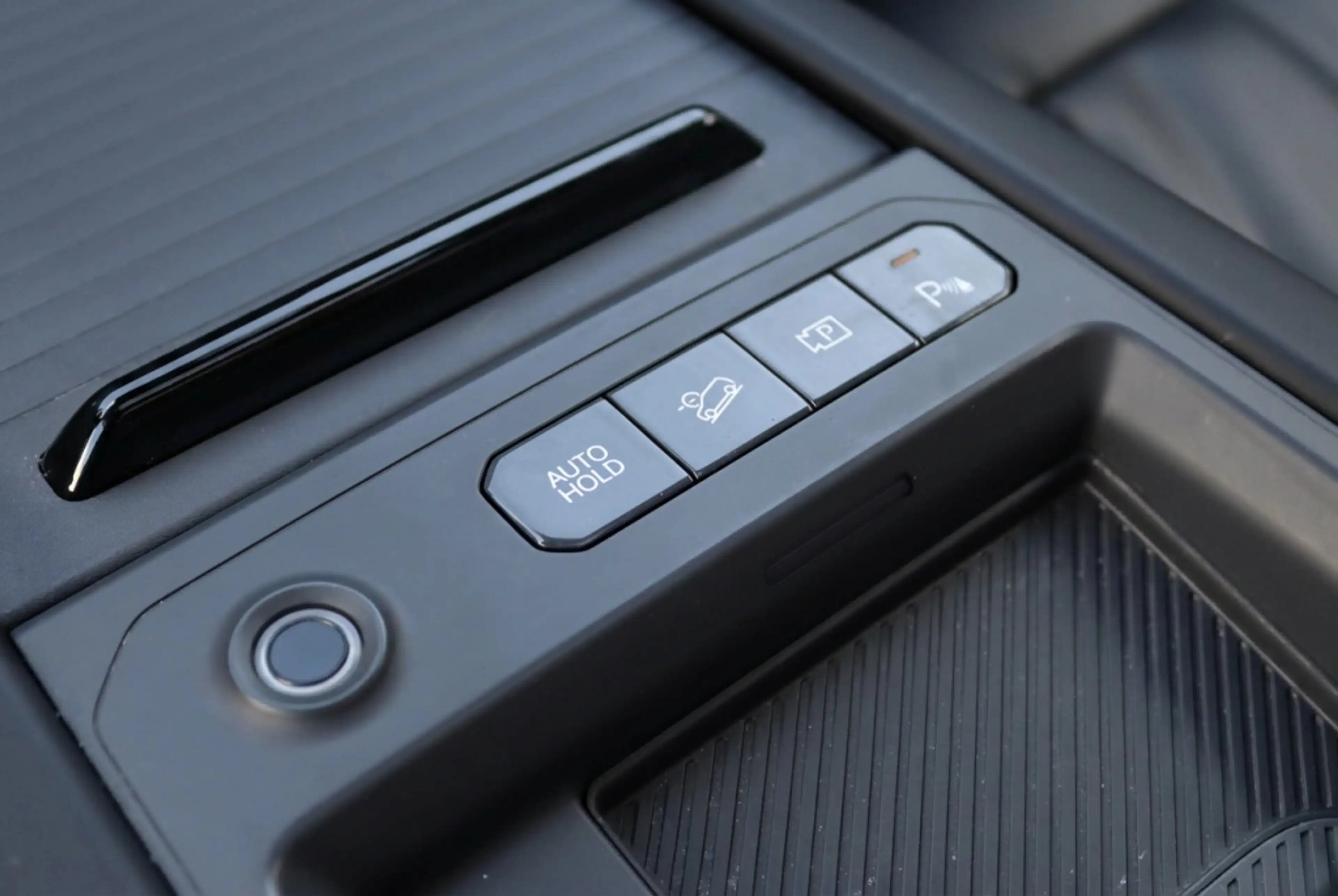 Kia EV9 99,8kWh GT-Line Launch Edition 4WD Pano l 360 l HU — photo 21