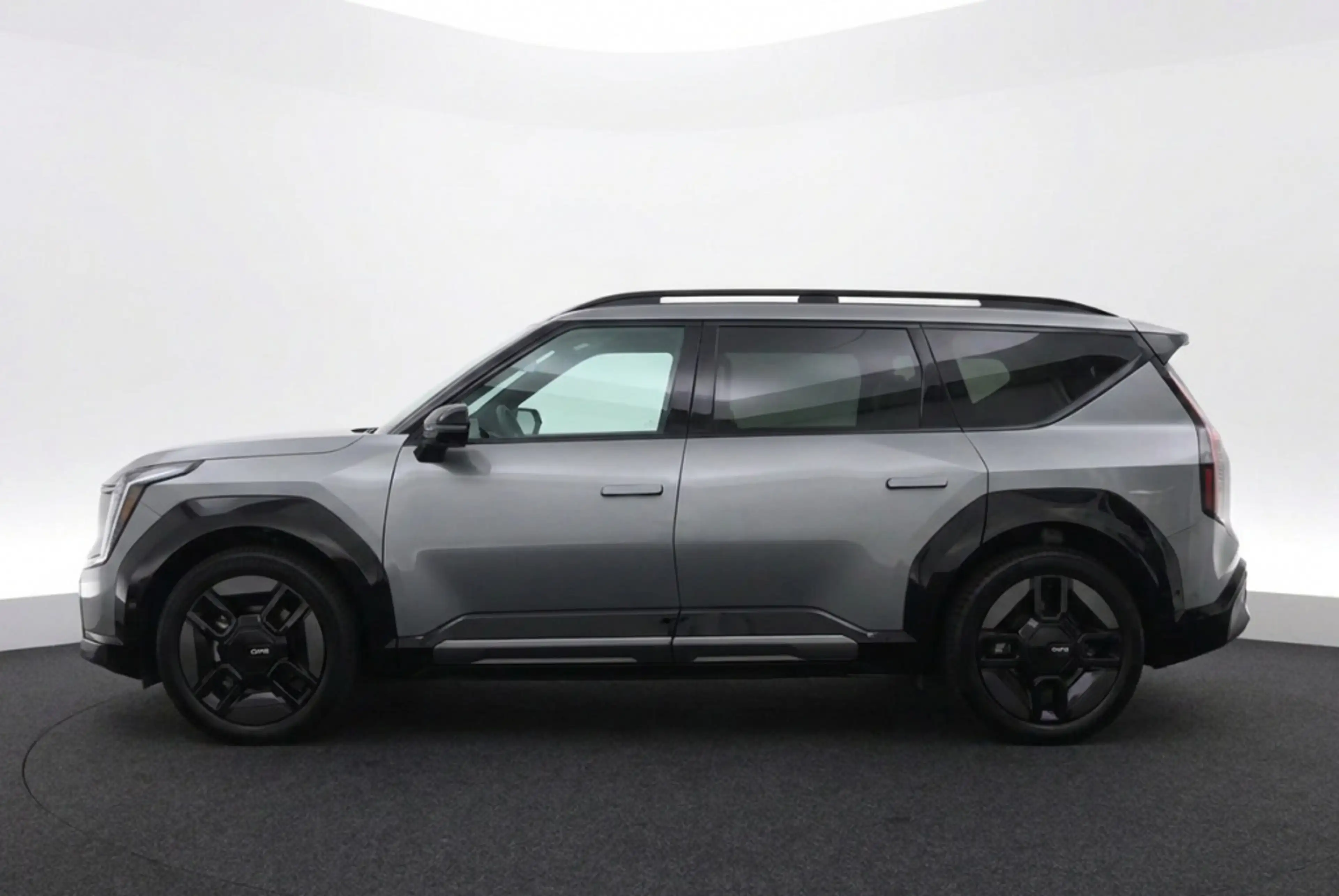 Kia EV9 99,8kWh GT-Line Launch Edition 4WD Pano l 360 l HU — photo 3