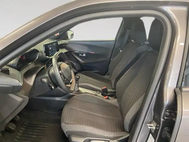 Peugeot 2008 view 7
