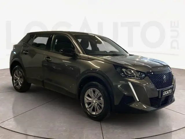 Peugeot 2008 view 3