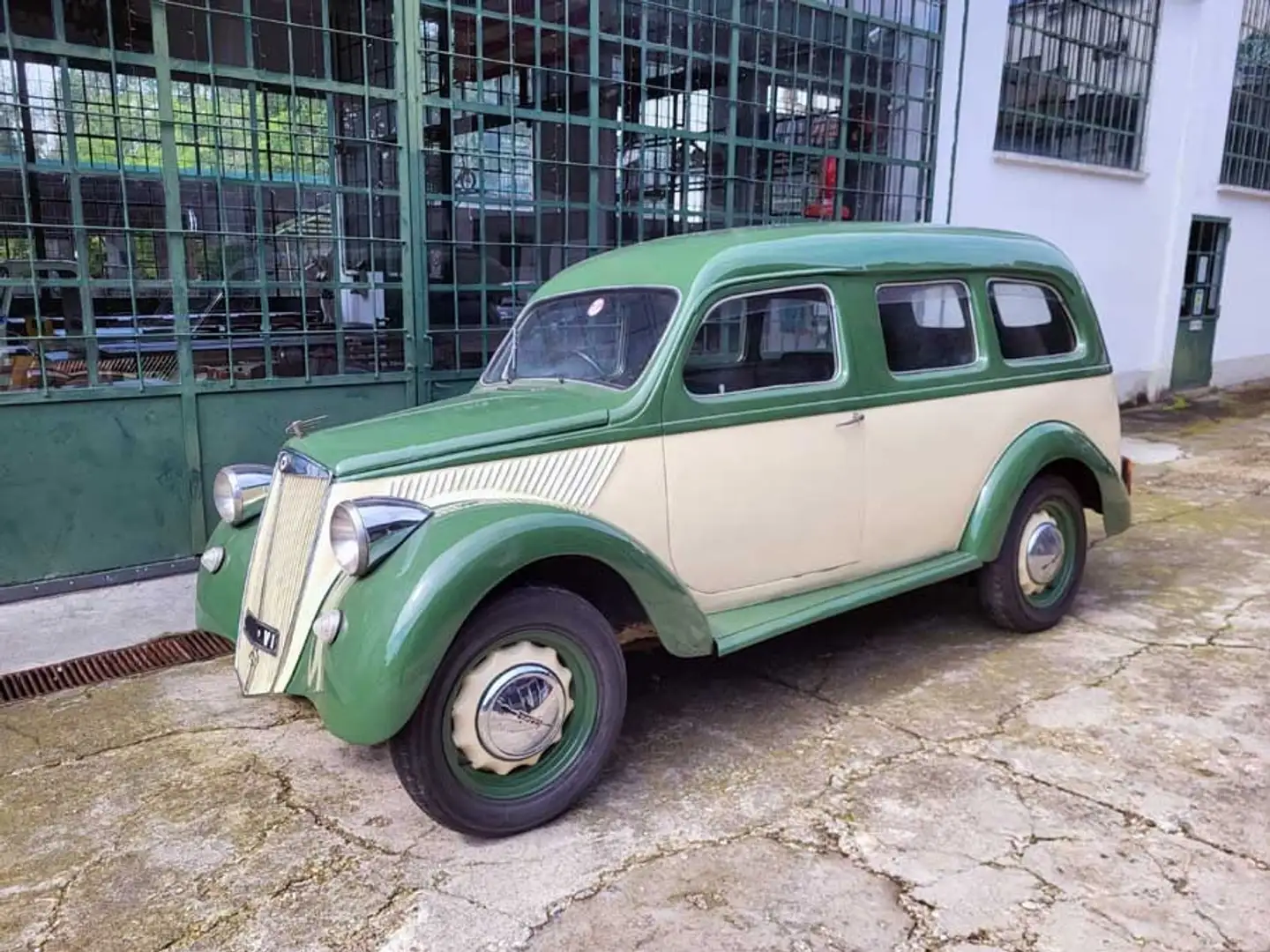 Lancia Ardea 800 Promiscuetta Vert - 1