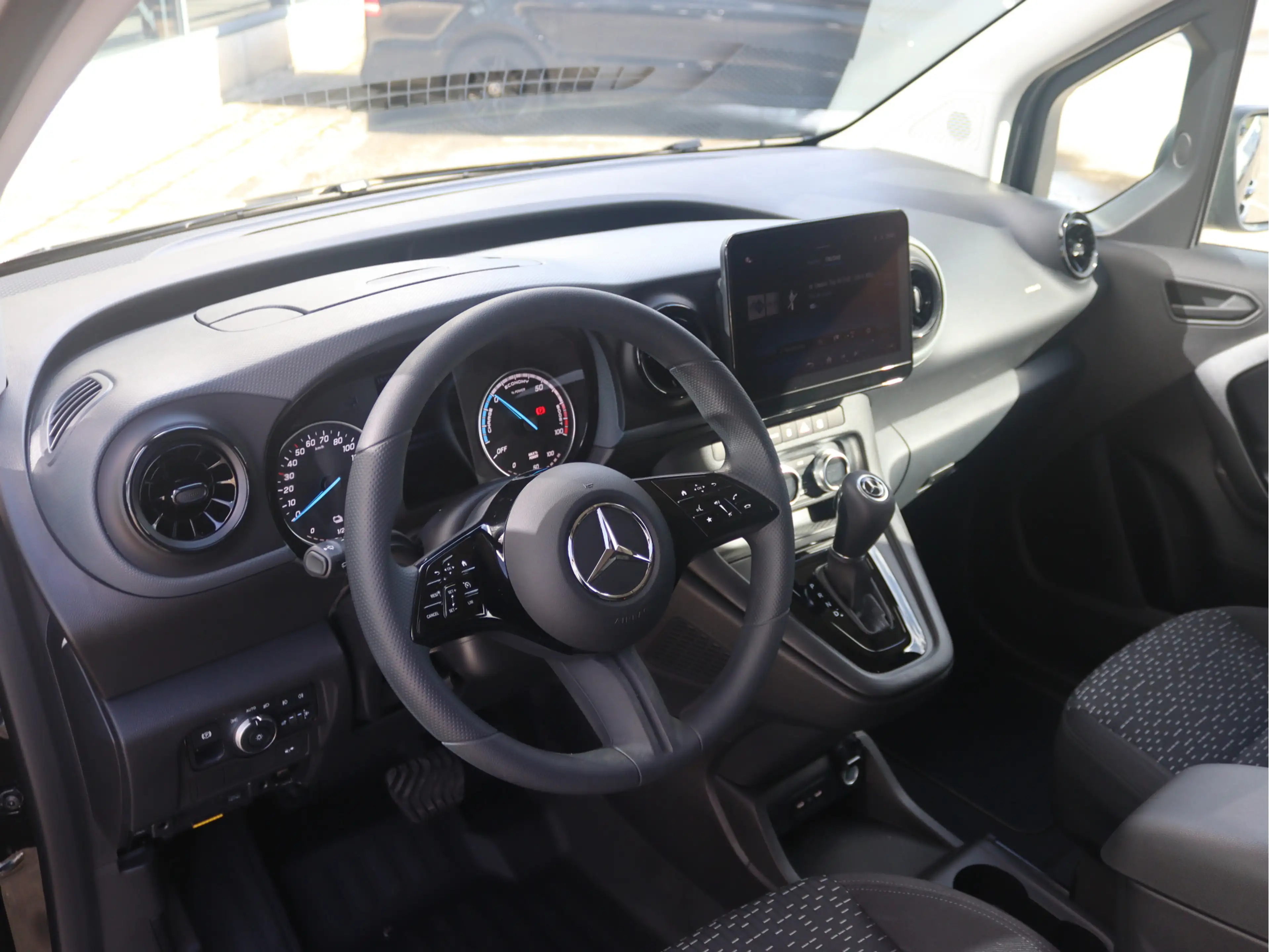 Mercedes-Benz Citan eCitan 112 Pro L2 51 kWh — photo 4