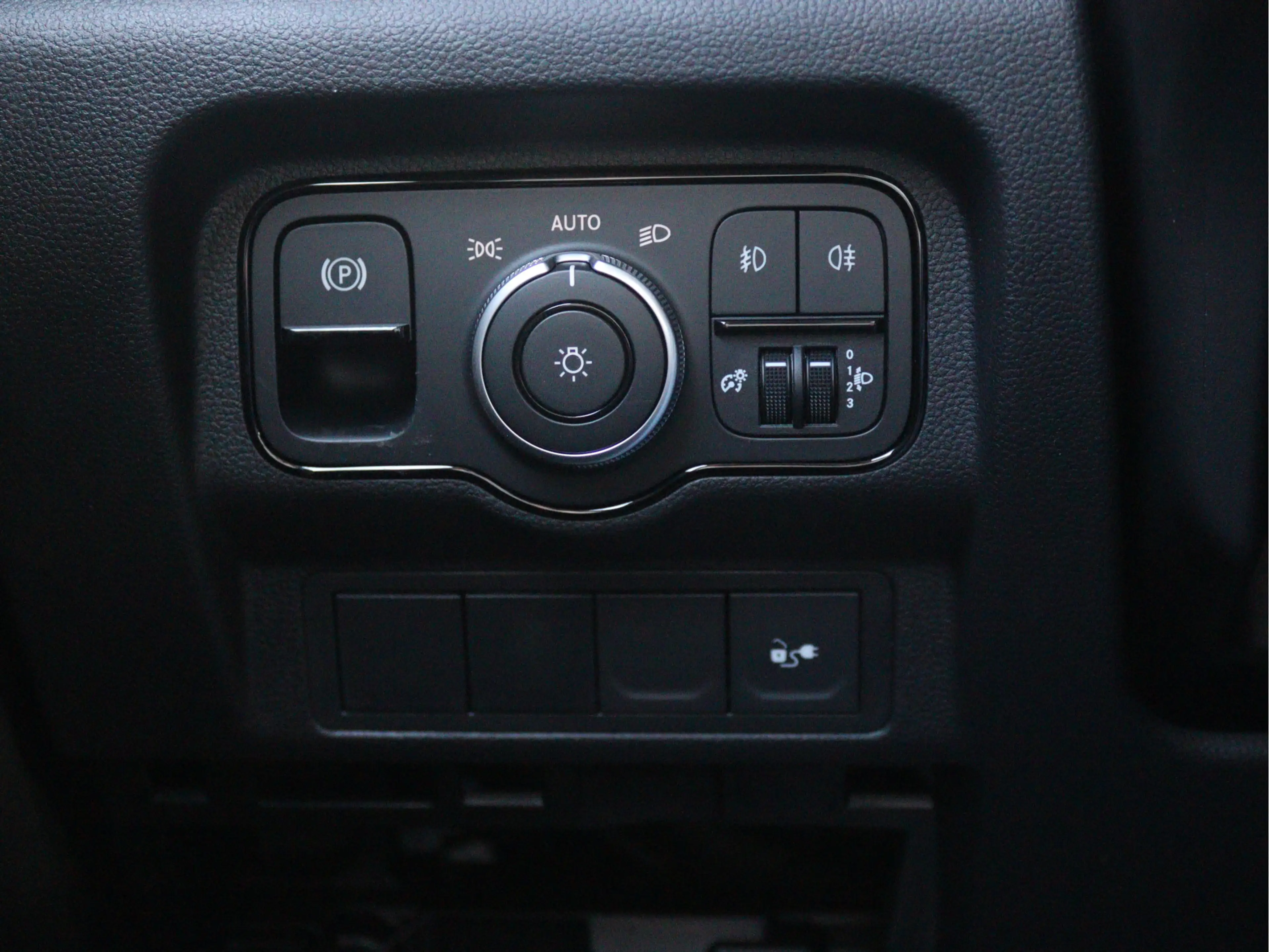 Mercedes-Benz Citan eCitan 112 Pro L2 51 kWh — photo 12