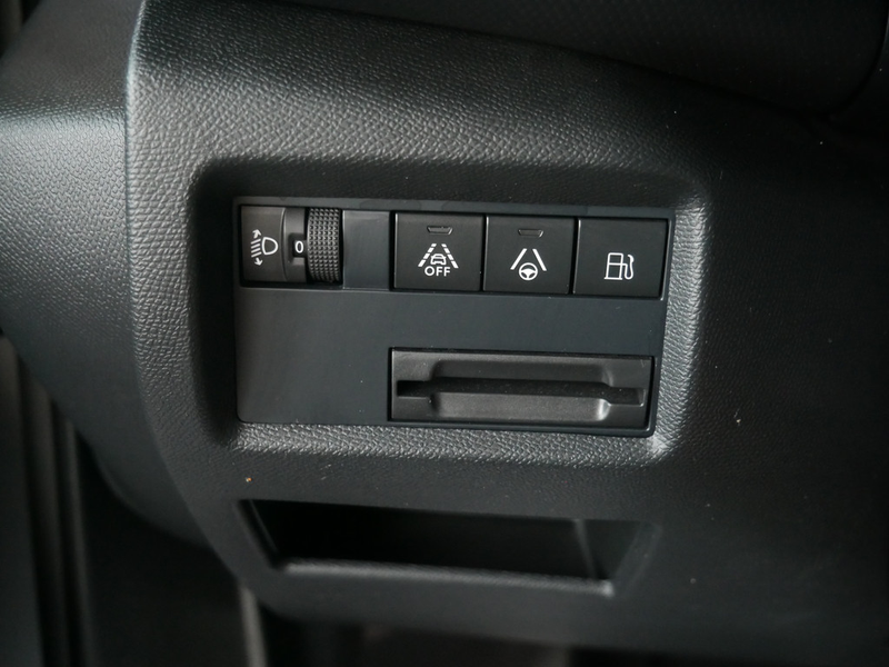 Citroen C5 Aircross Hybrid 225 e-EAT8 Shine Pack LED — photo 14