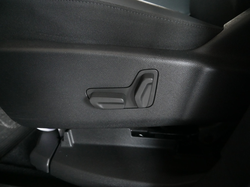 Citroen C5 Aircross Hybrid 225 e-EAT8 Shine Pack LED — photo 15