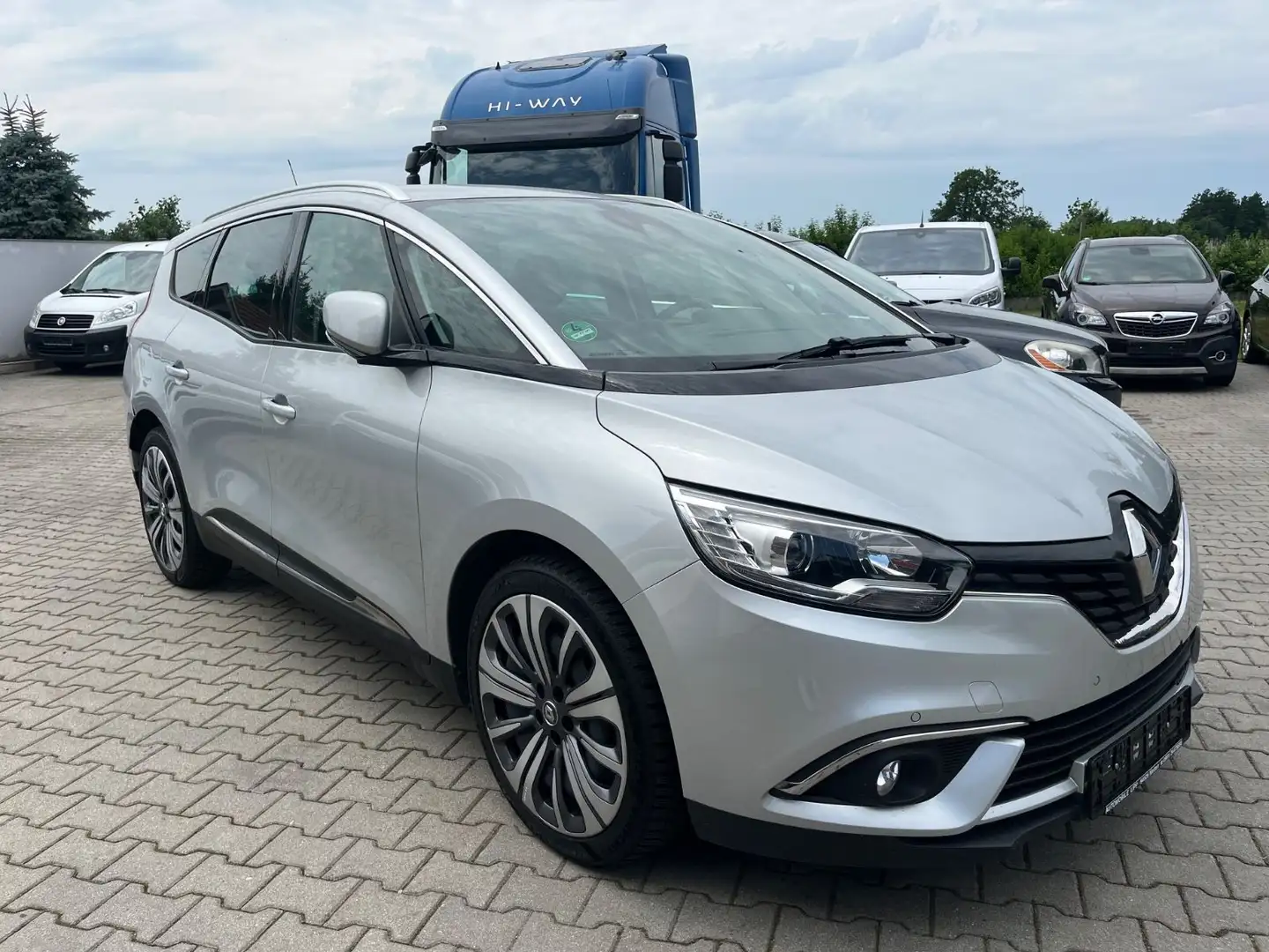 Renault Grand Scenic 1.7 cdi Edition Grau - 2