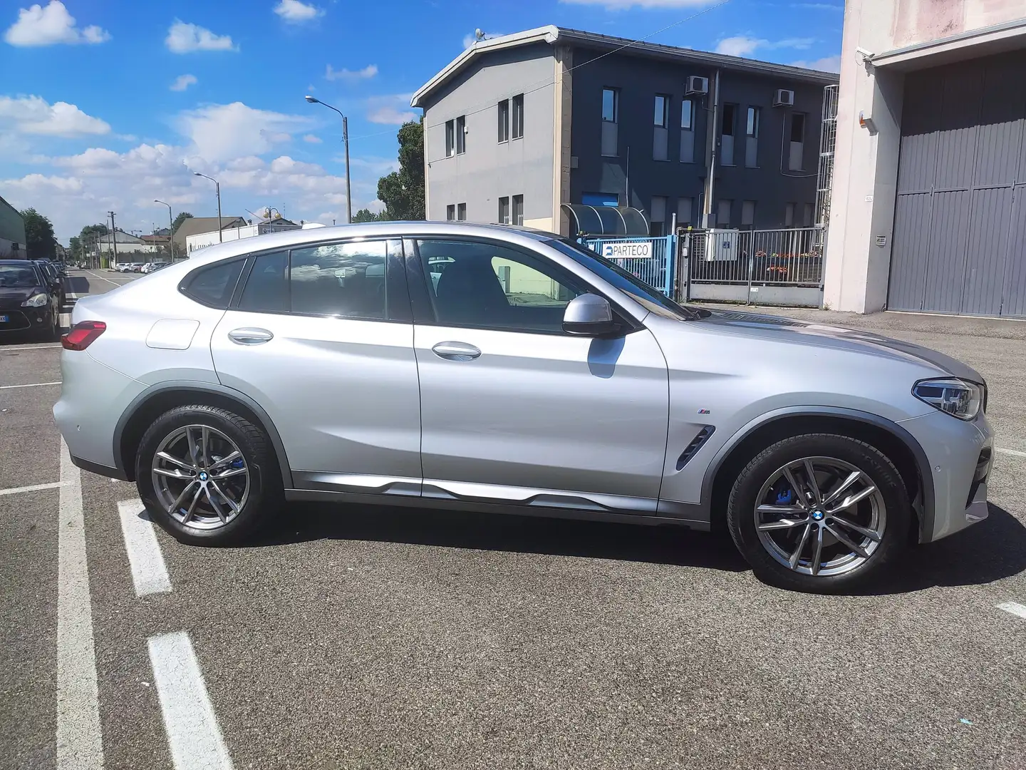 BMW X4 X4 xdrive 30d mhev 48V Msport 249 cv PROMMO! Argent - 2