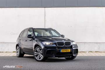 X5M 4.4i