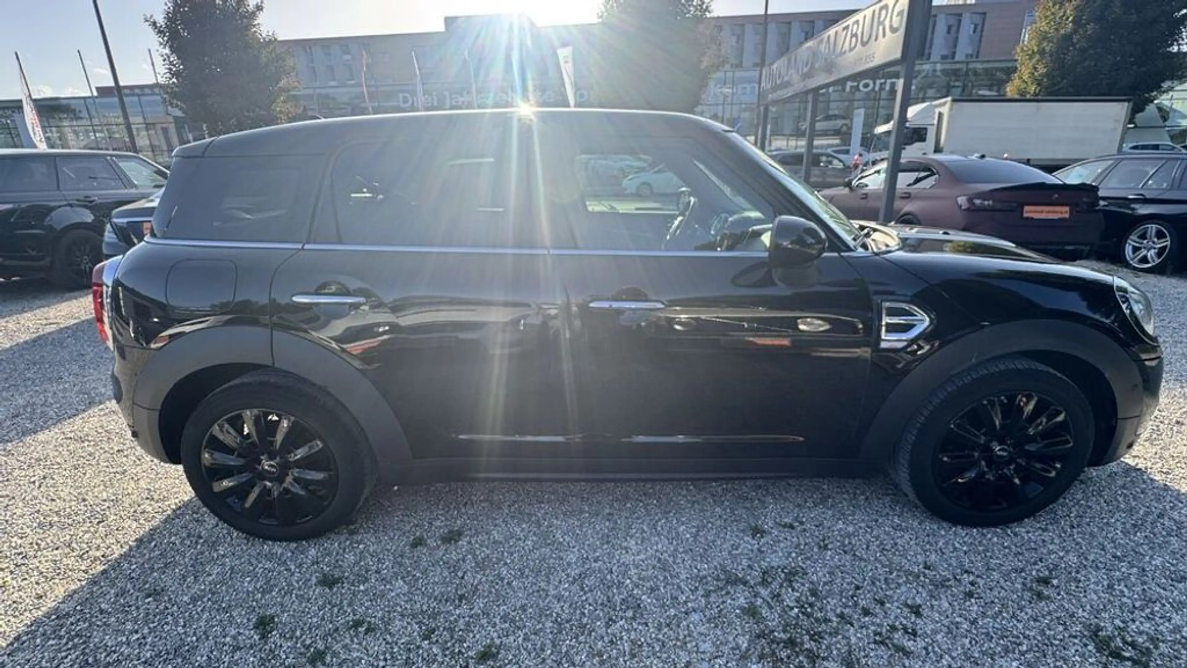 MINI Cooper Countryman *NAVI*PDC* Serviceheft gepfl.* — photo 4