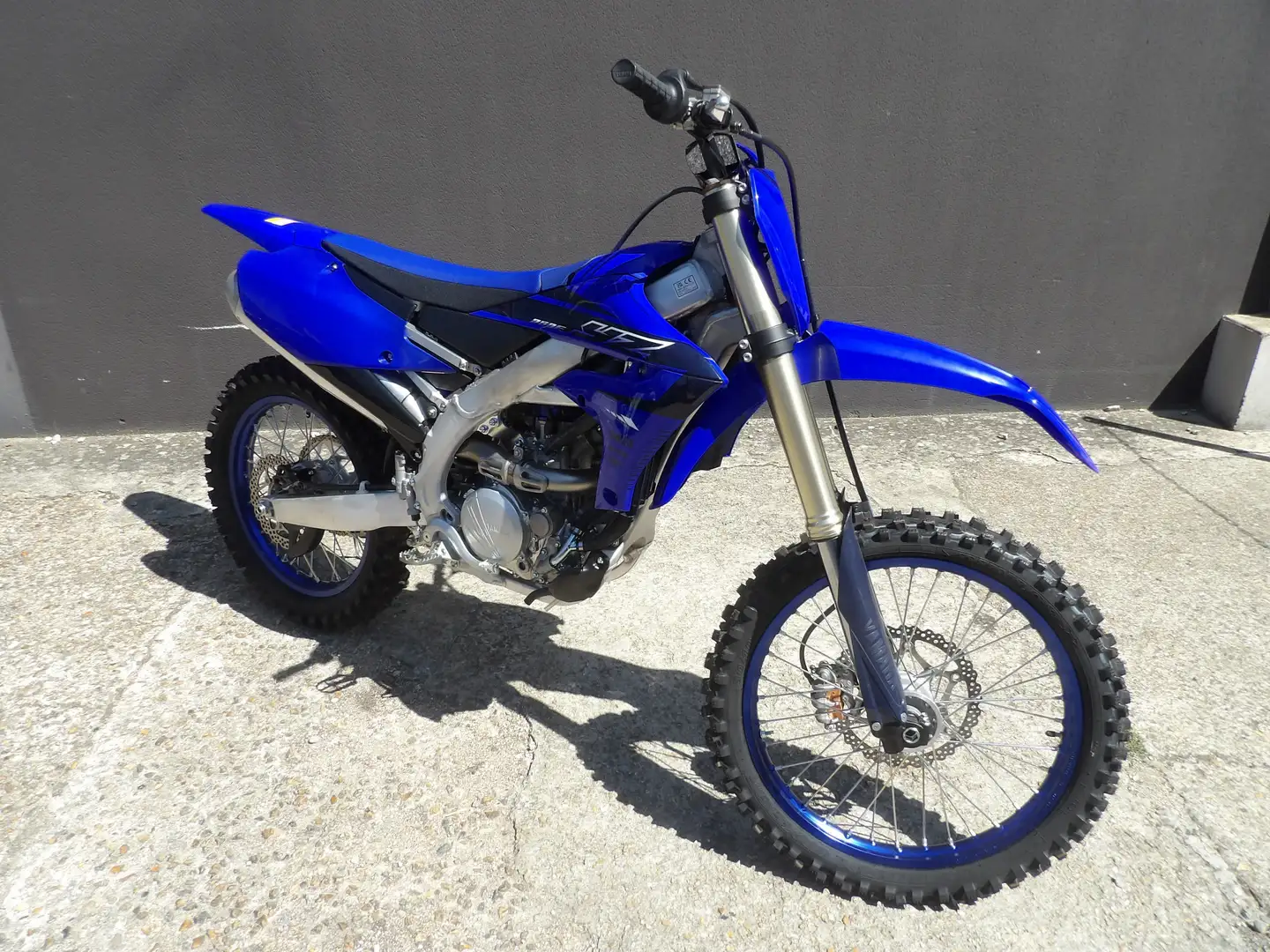 Yamaha YZ 250 Bleu - 1
