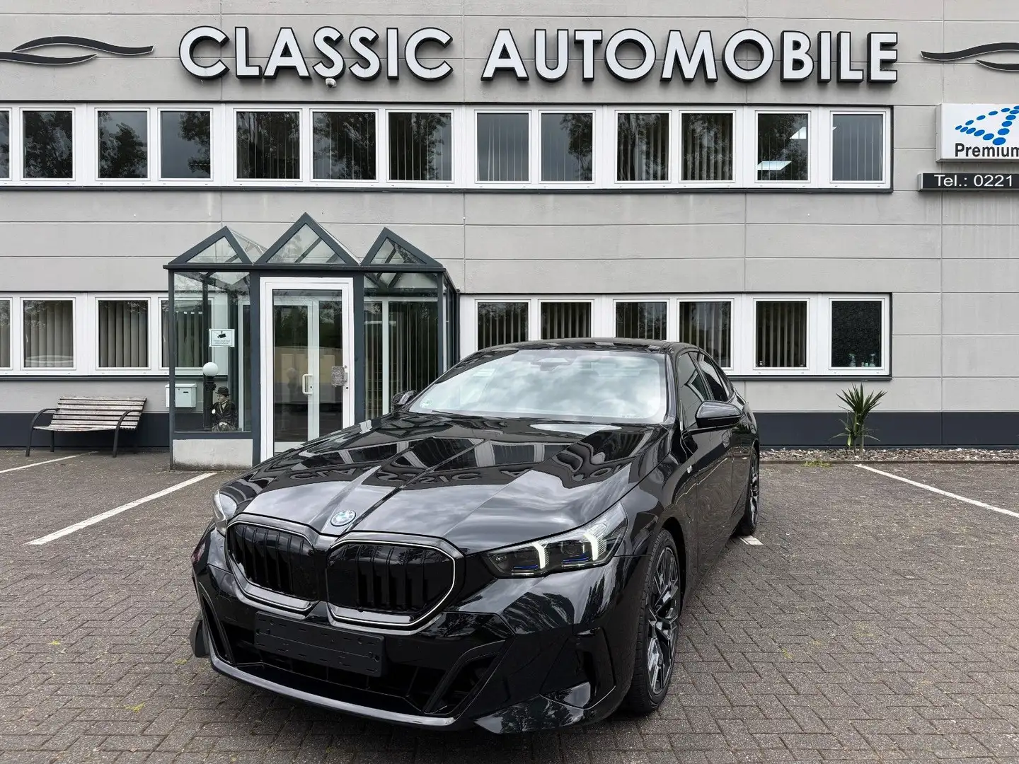BMW 530 e xDrive M Sport Pro/Pano/360°K/Sitzbelüftun Noir - 1