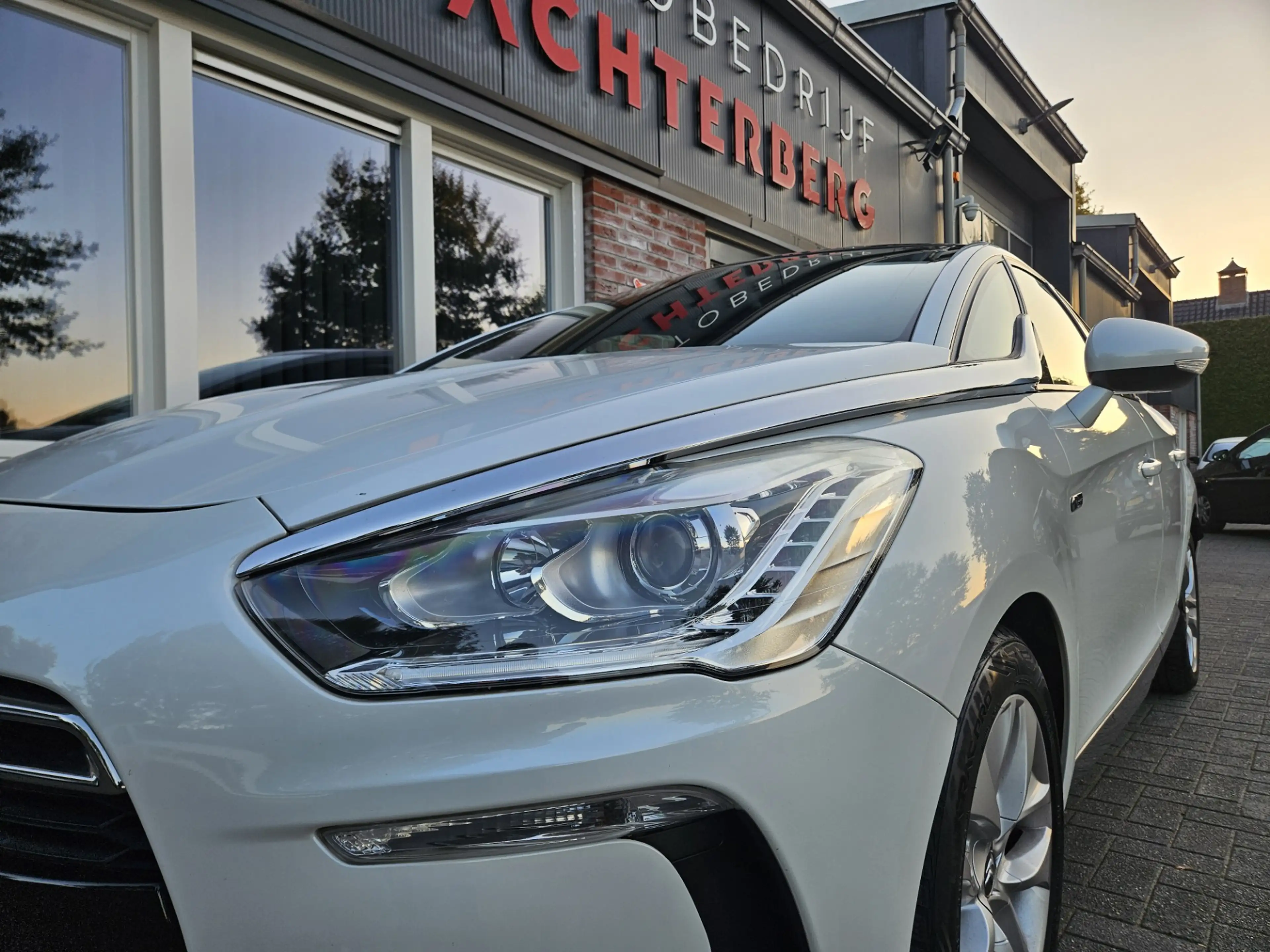Citroen DS5 2.0 Hybrid4 Business Optimum Automaat! NAP! Panora — photo 11