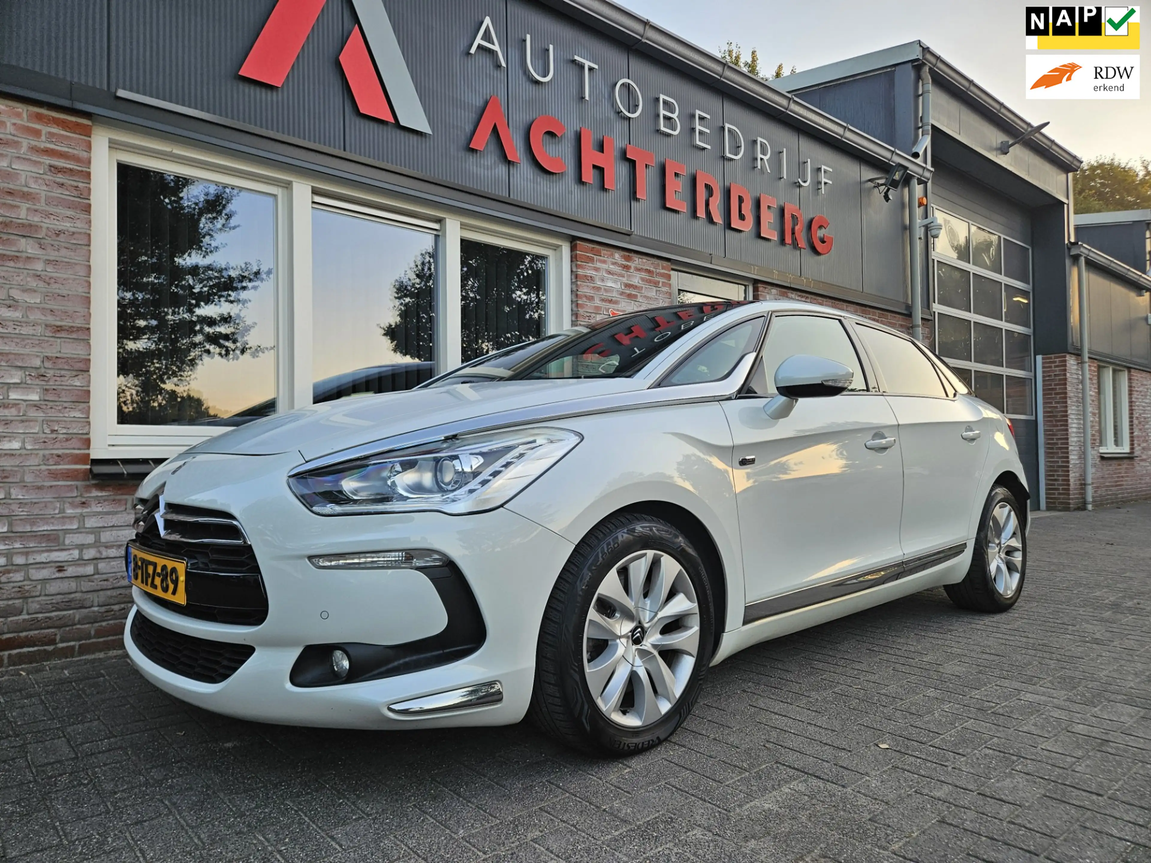Citroen DS5 2.0 Hybrid4 Business Optimum Automaat! NAP! Panora