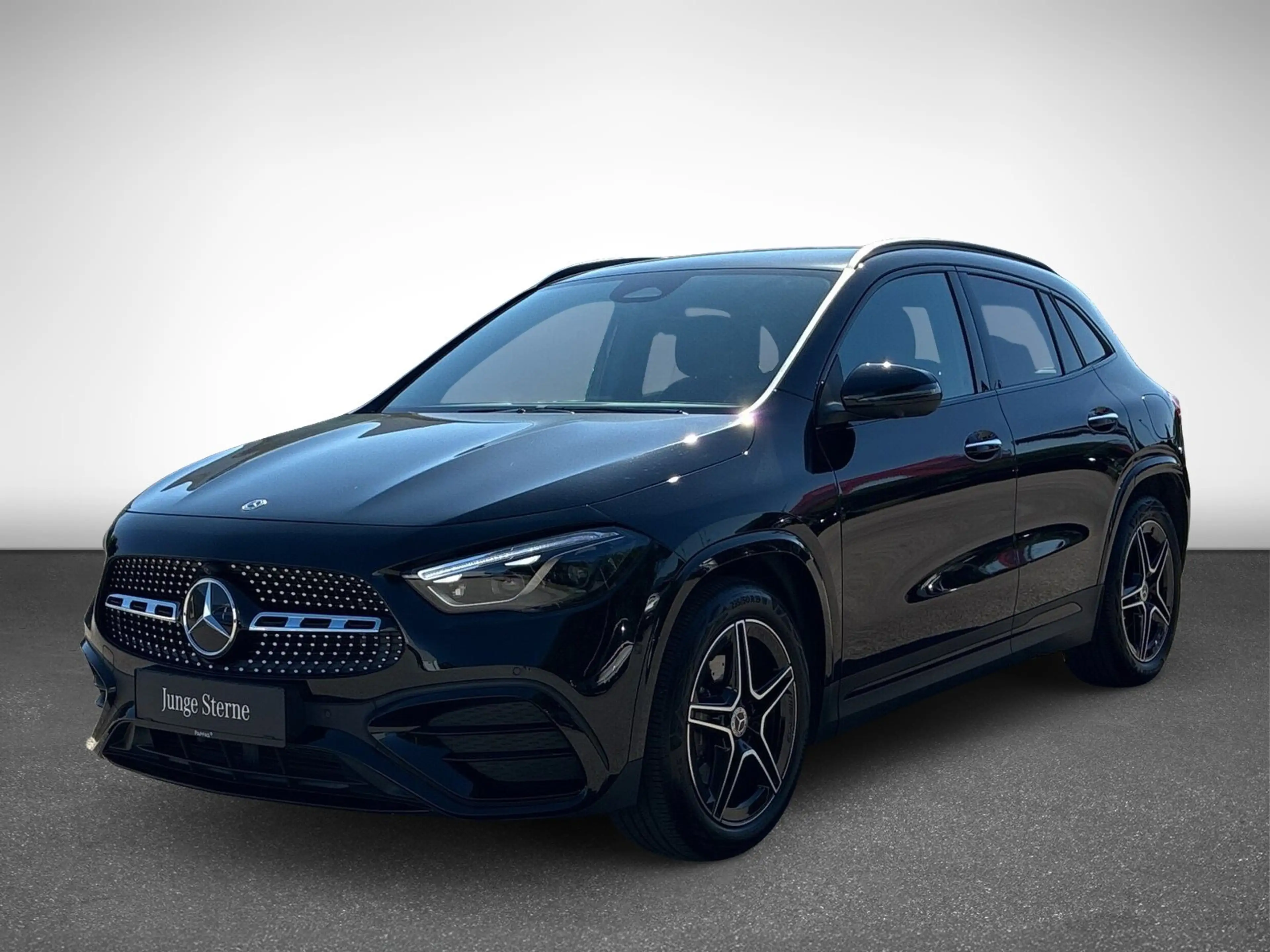 Mercedes-Benz GLA 200 d 4MATIC Österreich-Edition Navi SHZ — photo 2