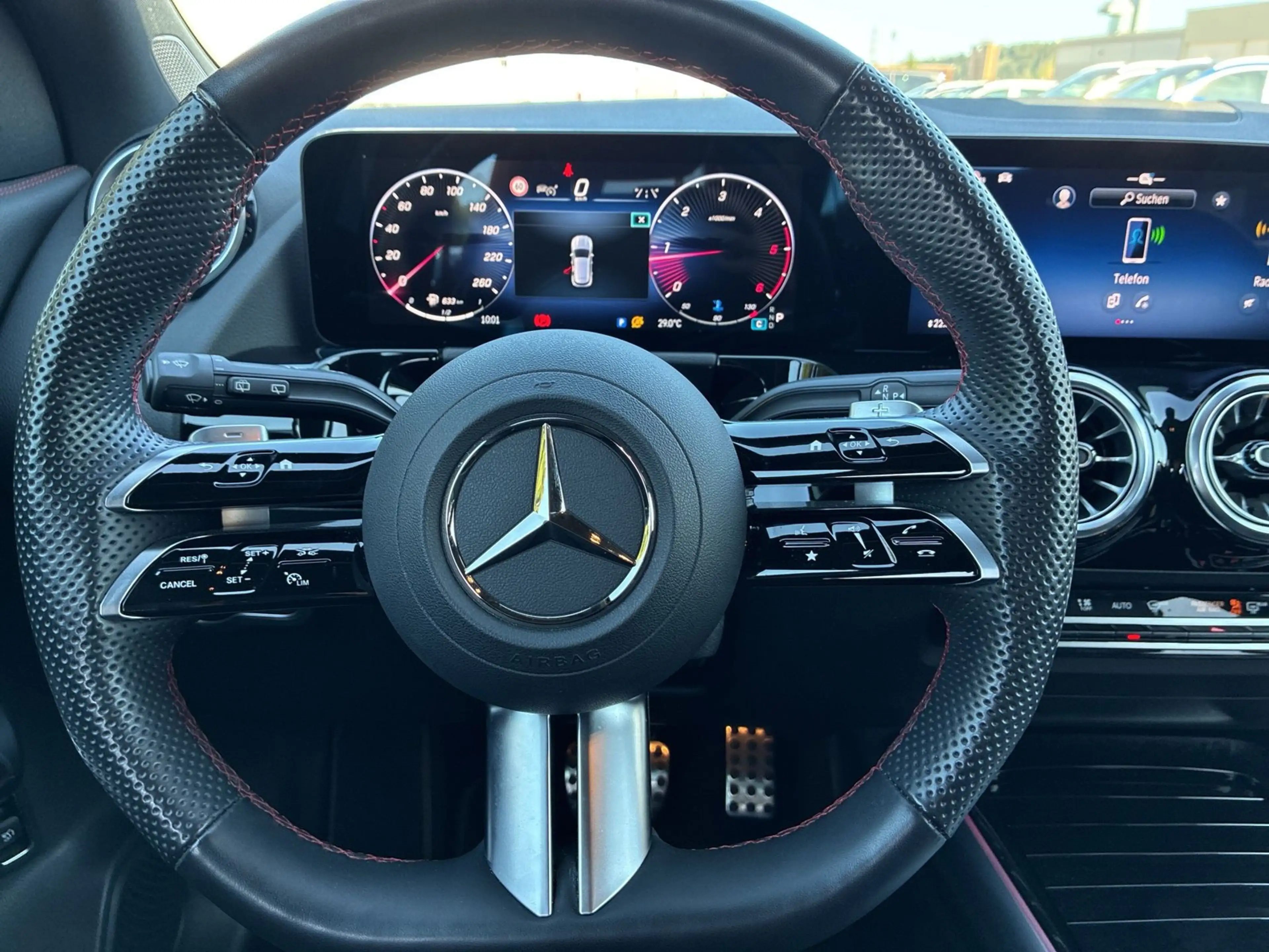 Mercedes-Benz GLA 200 d 4MATIC Österreich-Edition Navi SHZ — photo 9