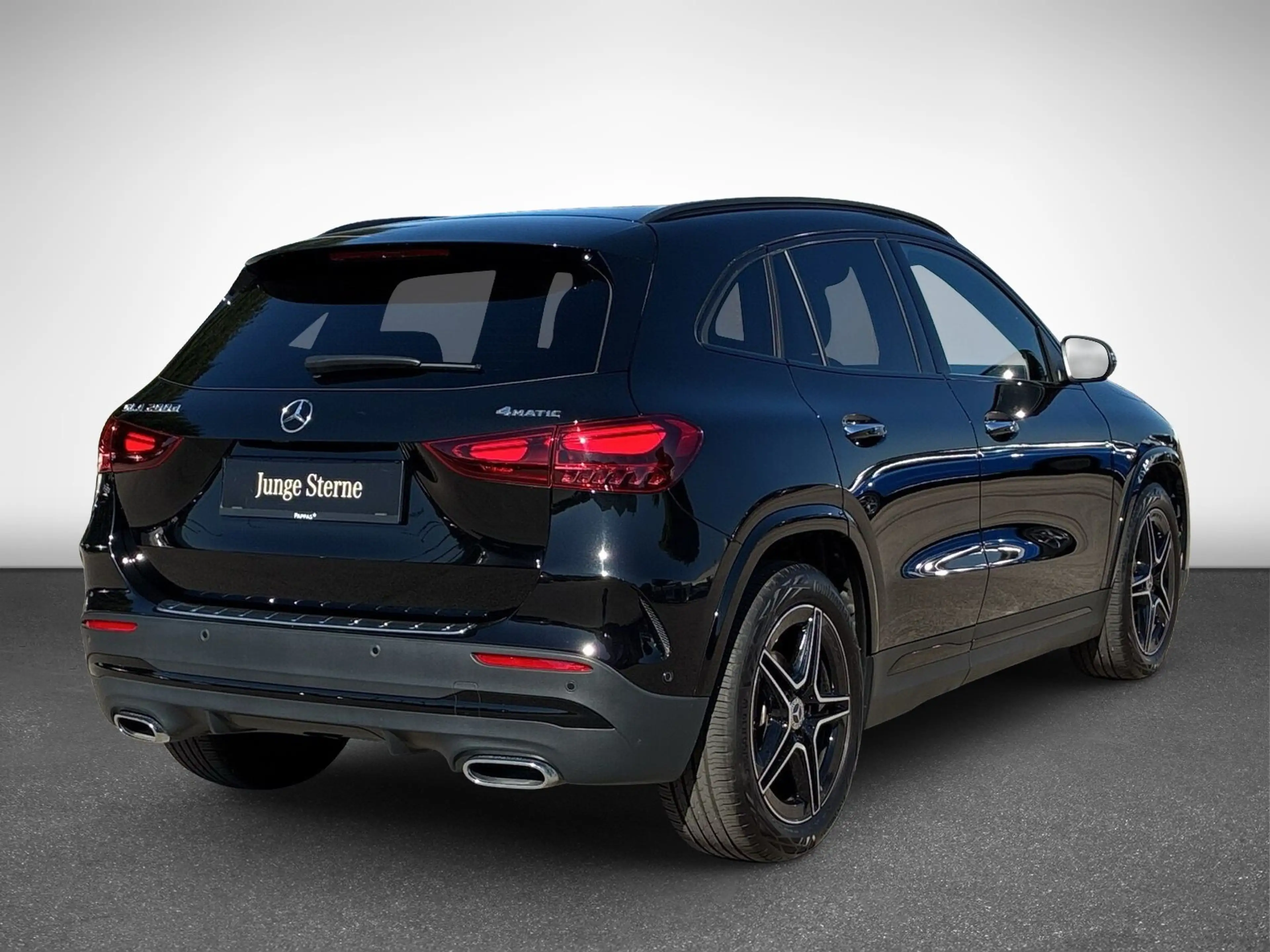 Mercedes-Benz GLA 200 d 4MATIC Österreich-Edition Navi SHZ — photo 6