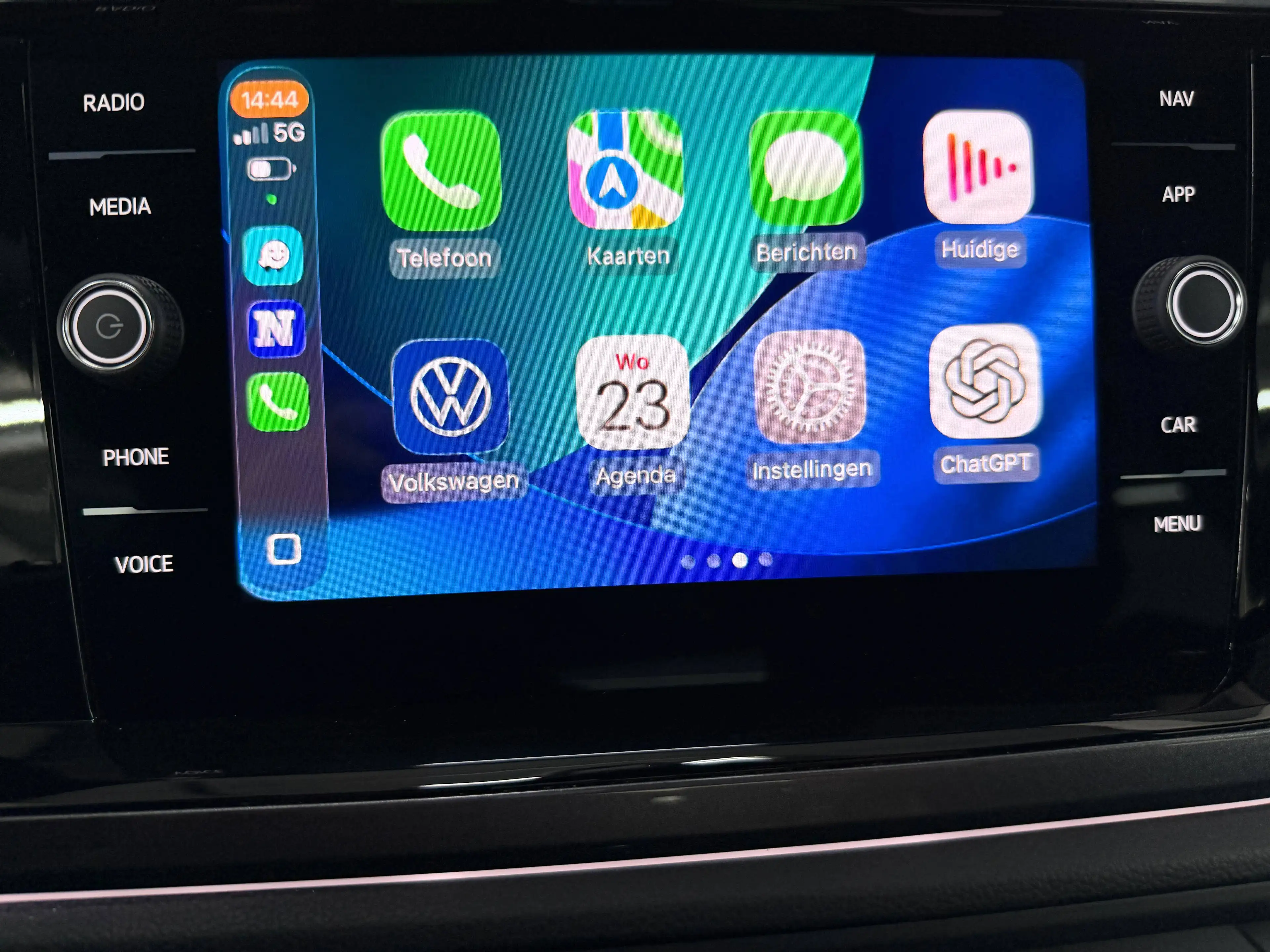 Volkswagen Polo GTI 2.0 TSI DSG LED*NAVI*DAB*CARPLAY*PDC*ACC*LIKENEW — photo 25