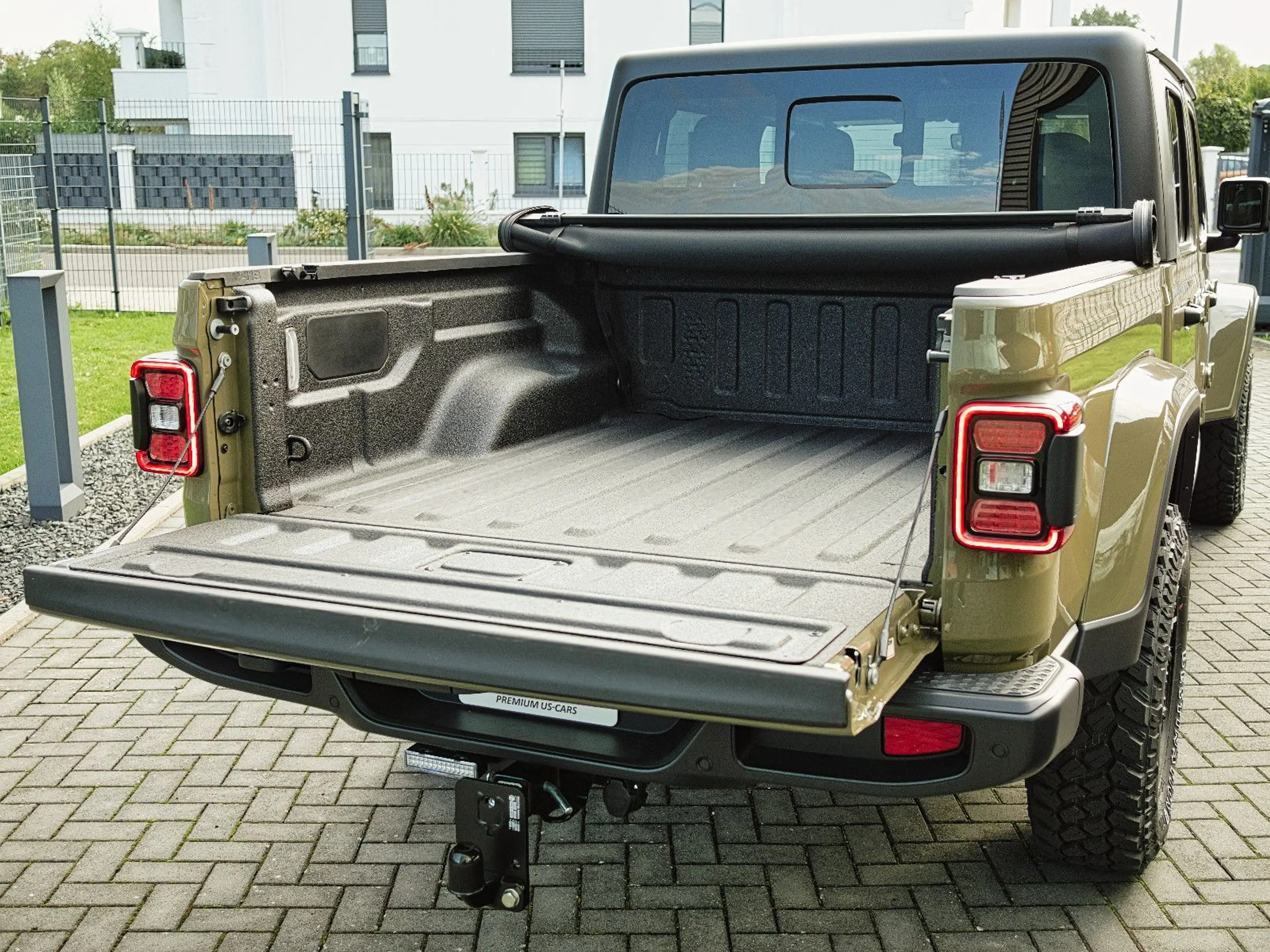 Jeep Gladiator Willys 4X4 — photo 12