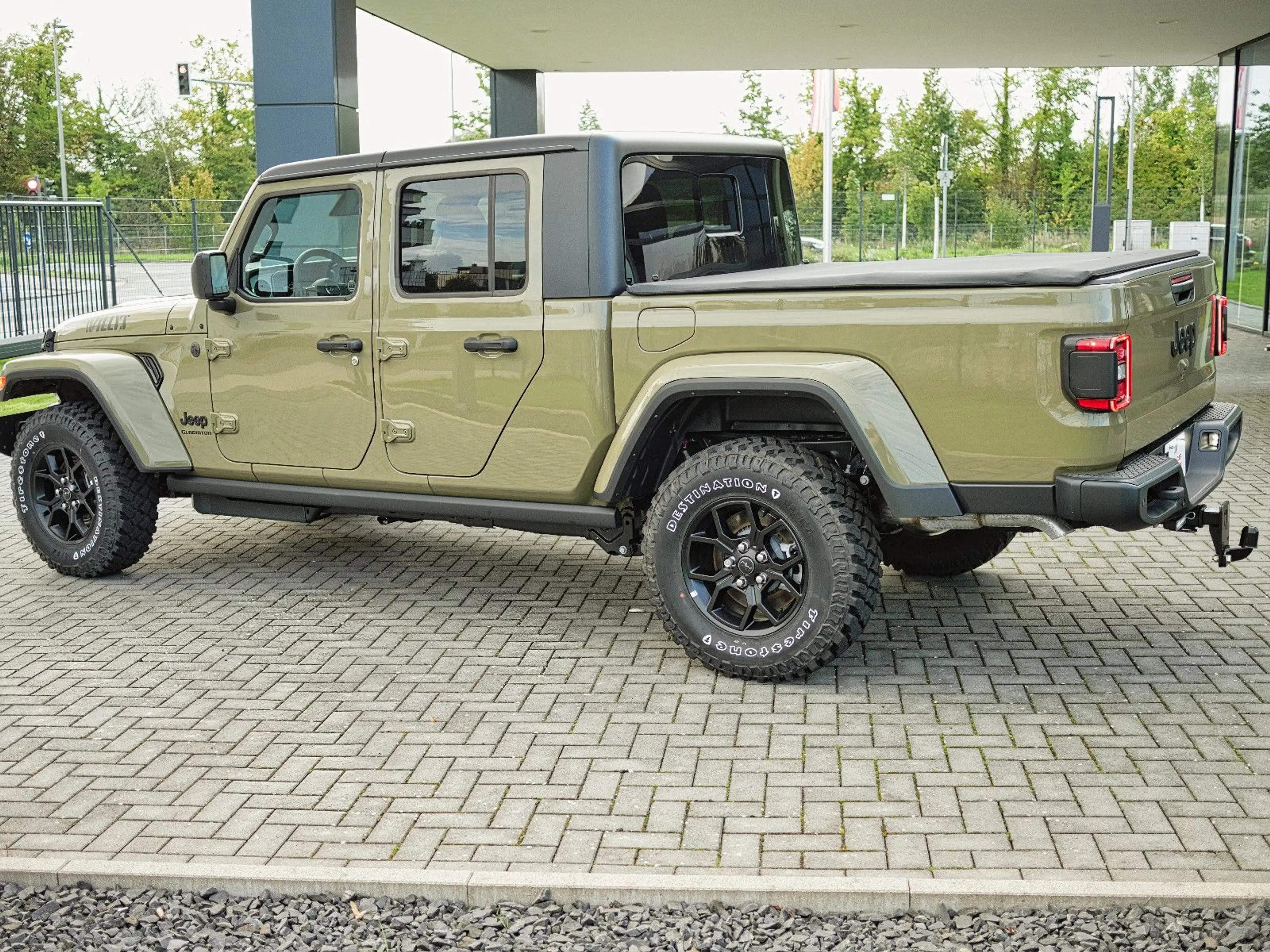 Jeep Gladiator Willys 4X4 — photo 5
