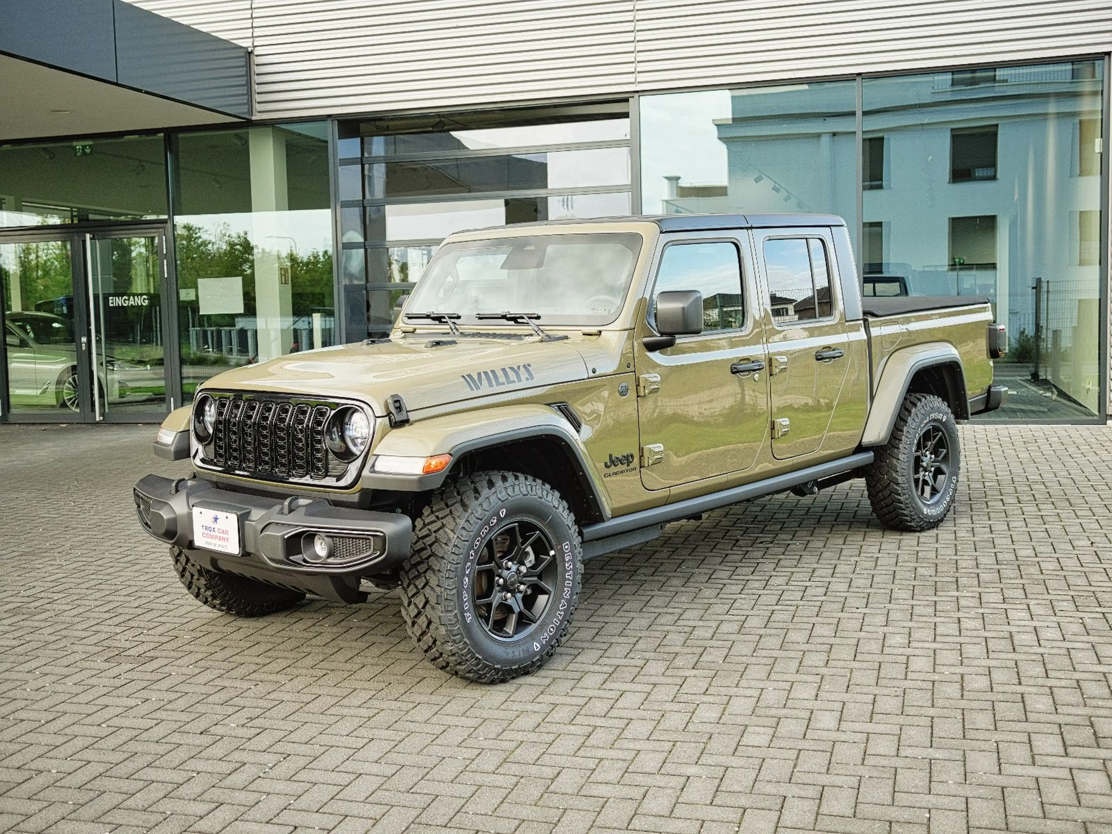Jeep Gladiator Willys 4X4 — photo 3