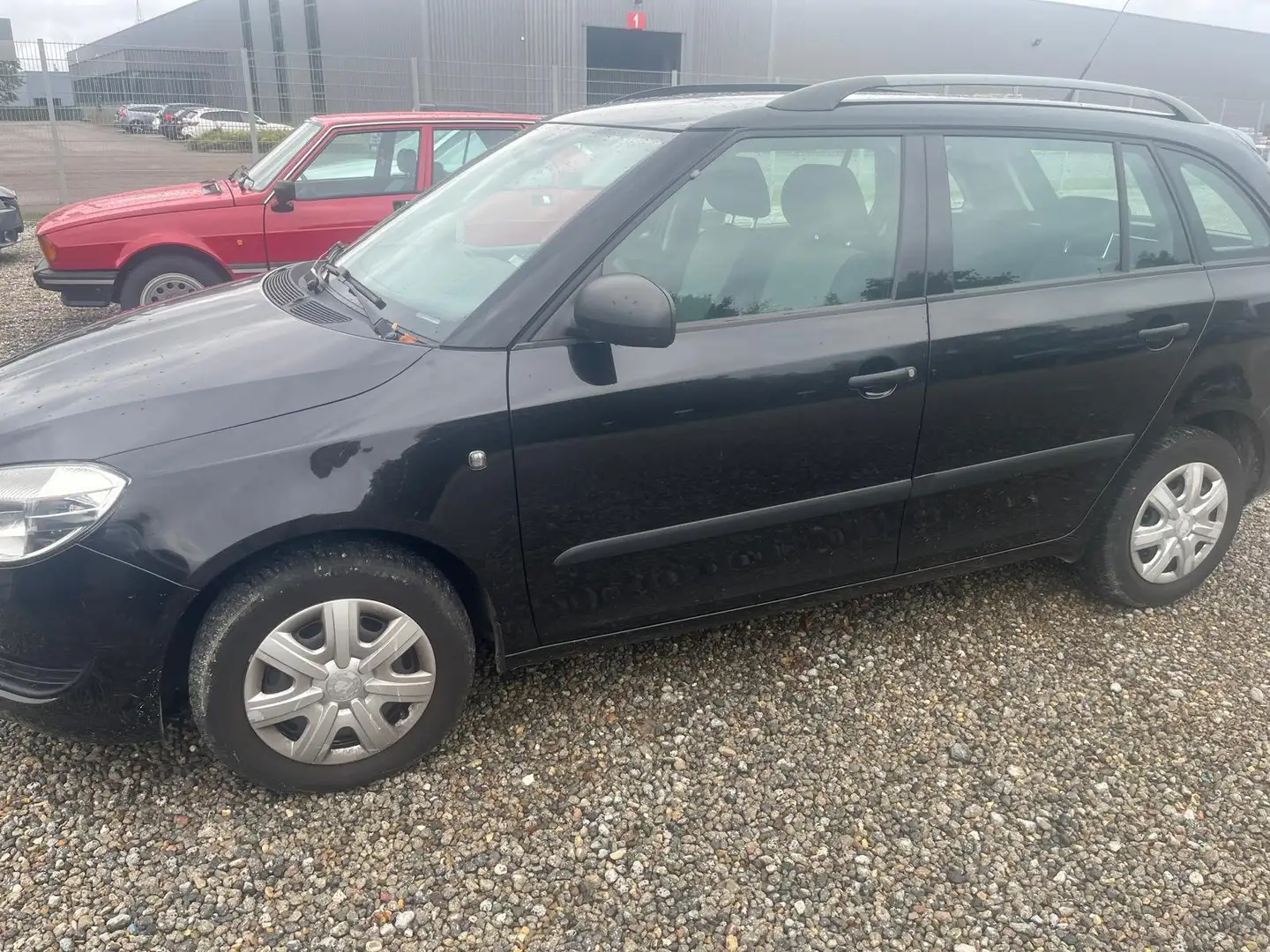 Skoda Fabia Fabia 1.2 TSI Ambiente Zwart - 2