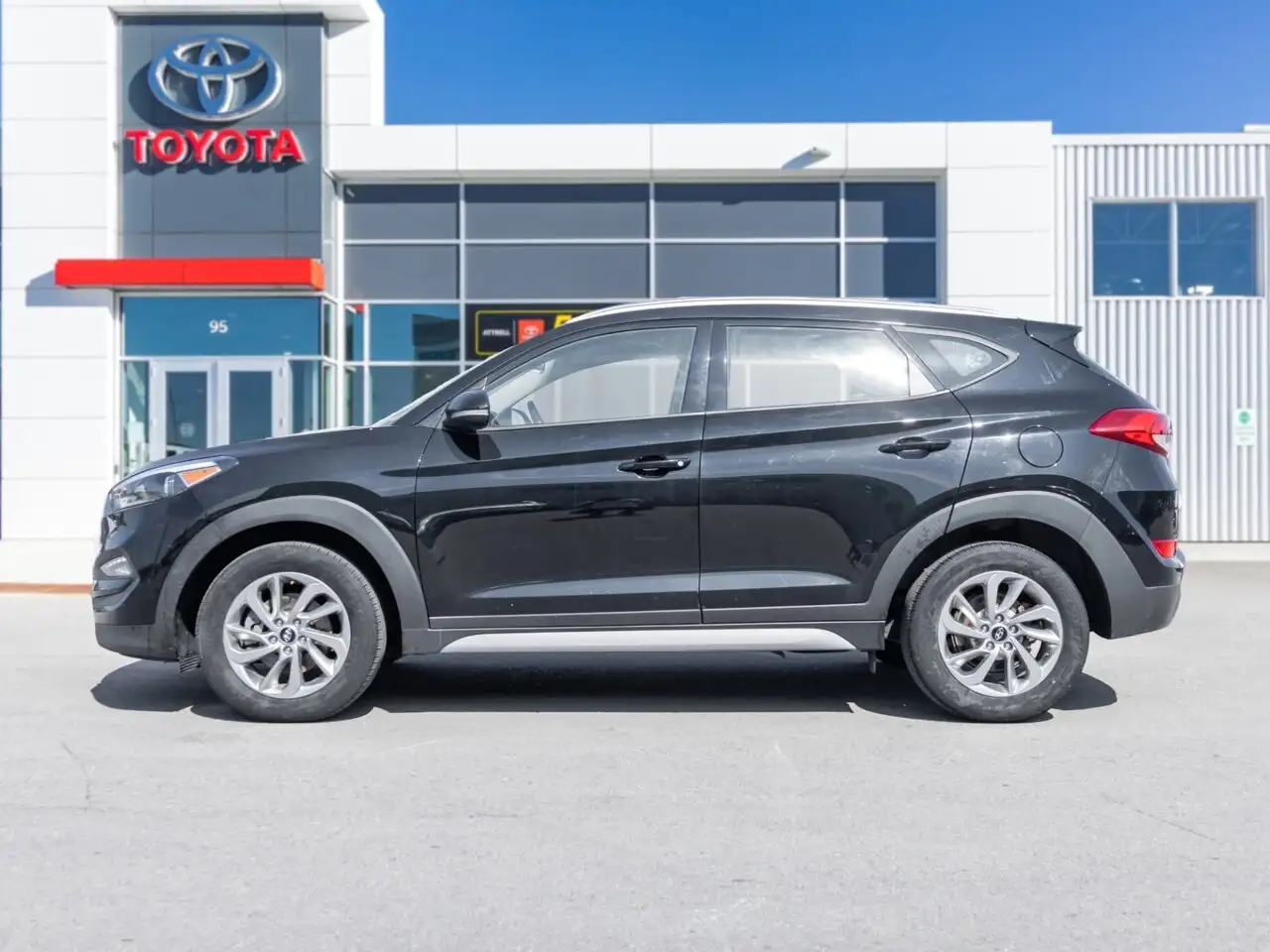 Hyundai TUCSON снимка Hyundai TUCSON