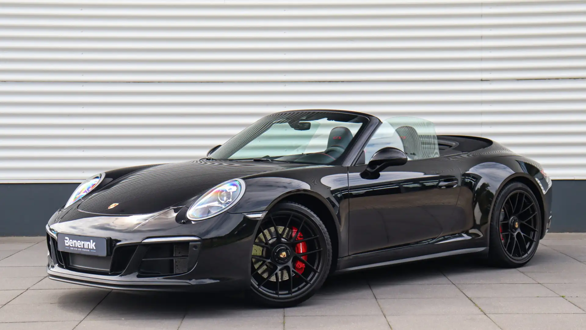 Porsche 991 Cabrio 3.0 Carrera GTS | BOSE Sound | Sportuitlaat Zwart - 1
