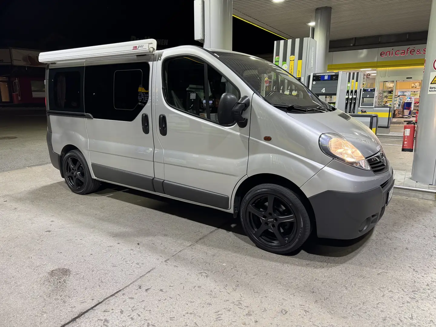 Opel Vivaro Combi L1H1 2,0 CDTI 2,7t Plateado - 2