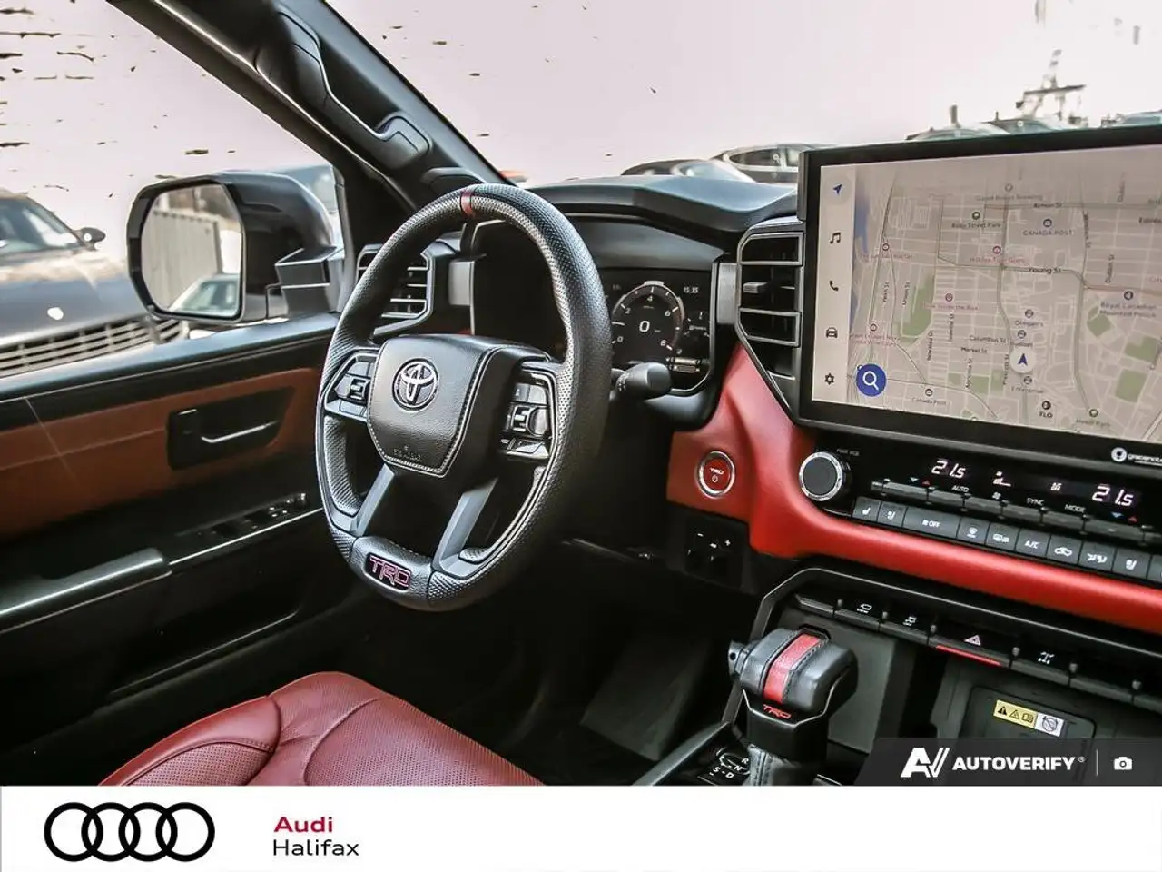 Toyota Tundra снимка Toyota Tundra