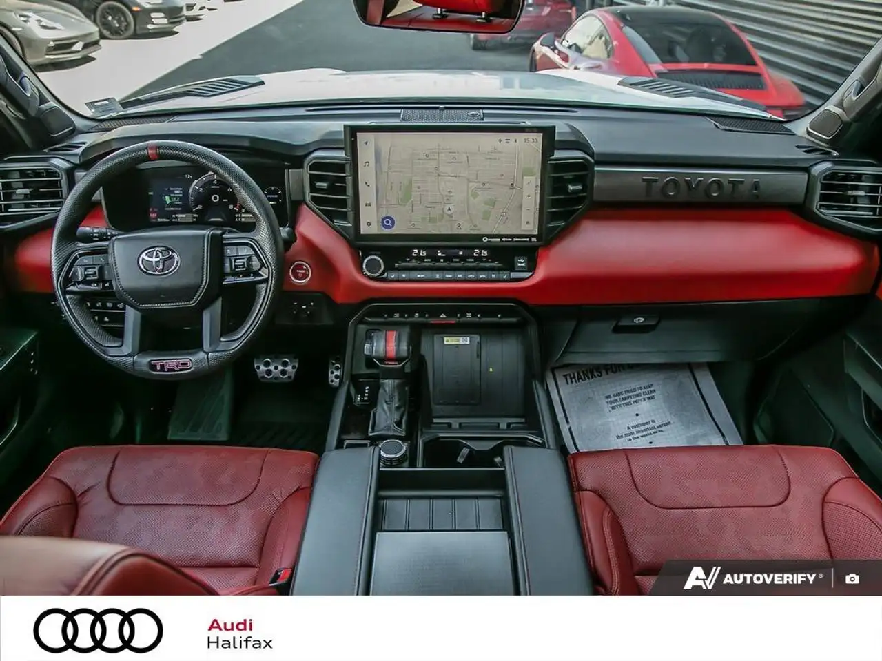 Toyota Tundra снимка Toyota Tundra