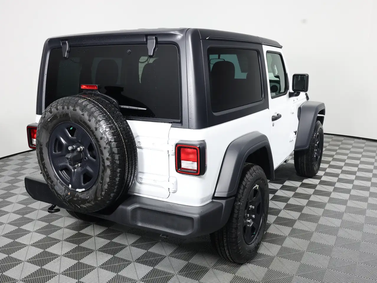 Jeep Wrangler снимка Jeep Wrangler