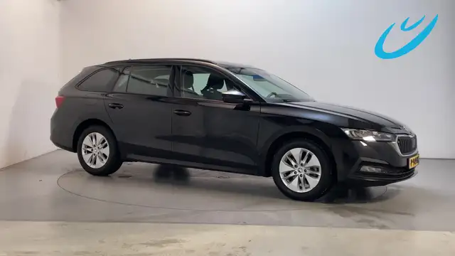 Skoda Octavia Combi 1.5 e-TSI 150pk DSG Business Edition Navigat