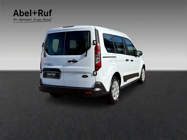 Ford Transit Connect view 7