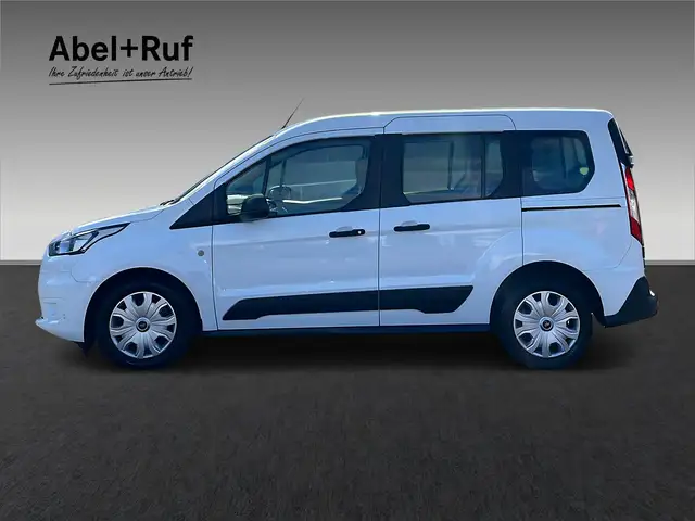 Ford Transit Connect view 6