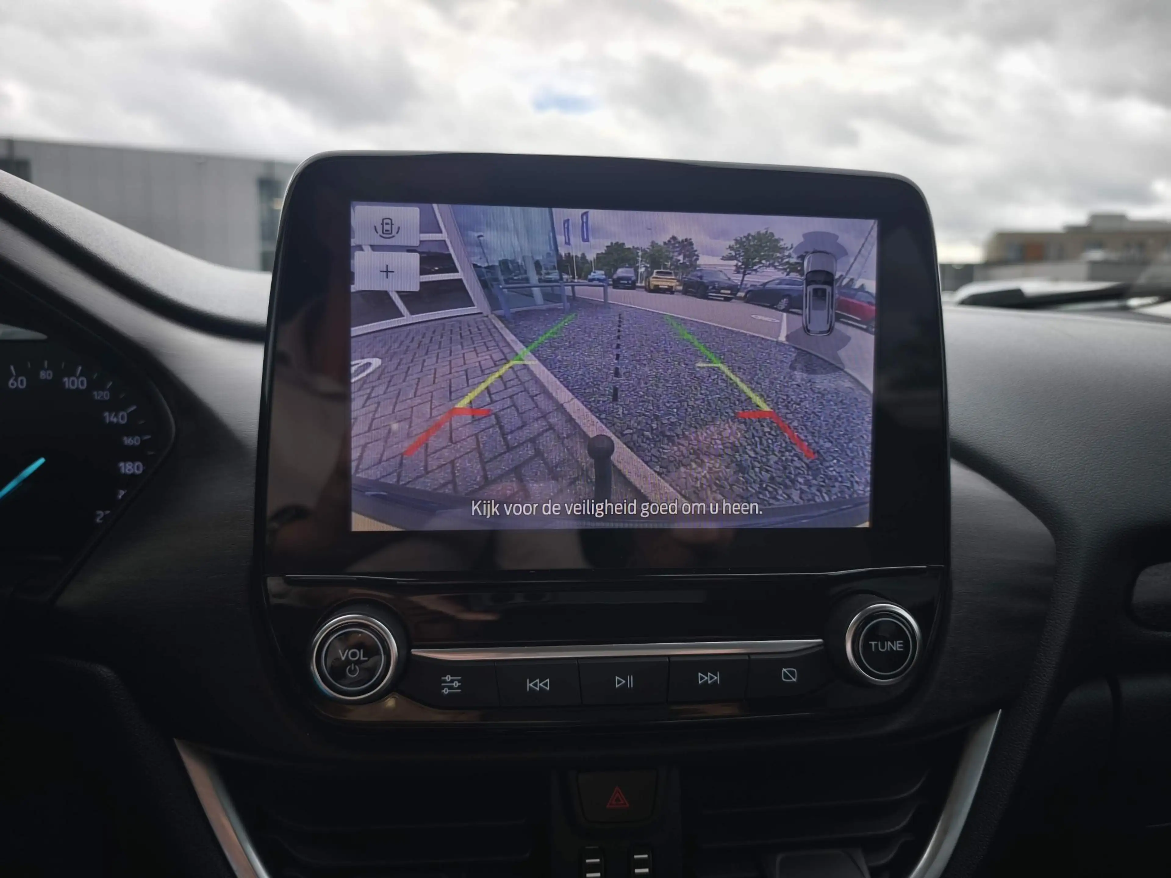 Ford Puma 1.0 EcoBoost Titanium X — photo 10