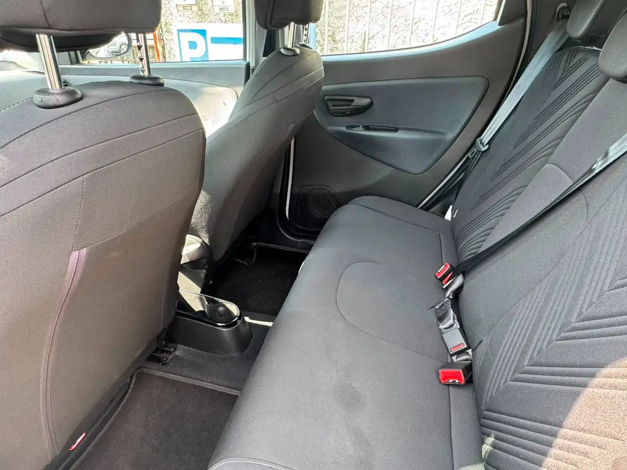 Lancia Ypsilon 2021 — фото 11