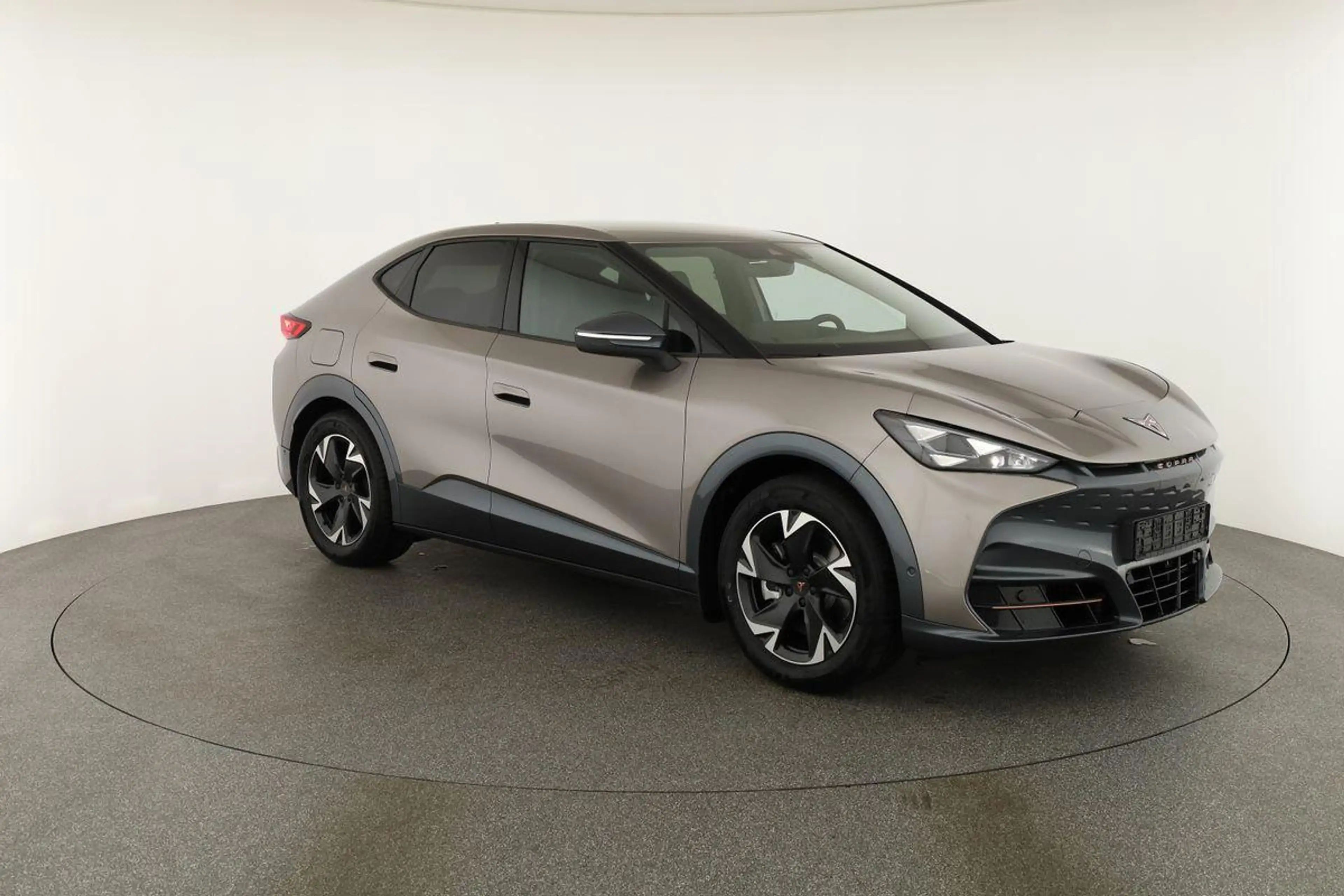 CUPRA Tavascan 210 kW Endurance, Navi, Wärmepumpe, Kamera, el. Kl — photo 25
